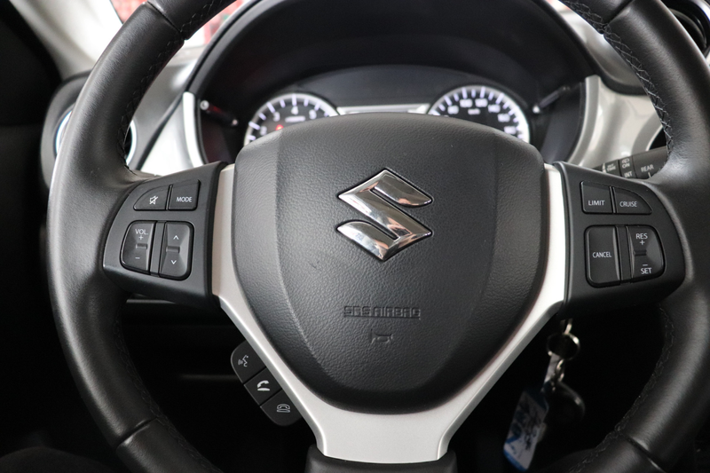 Suzuki Vitara 1.6 Exclusive Automaat. Eerste eigenaar, dealerond — photo 23
