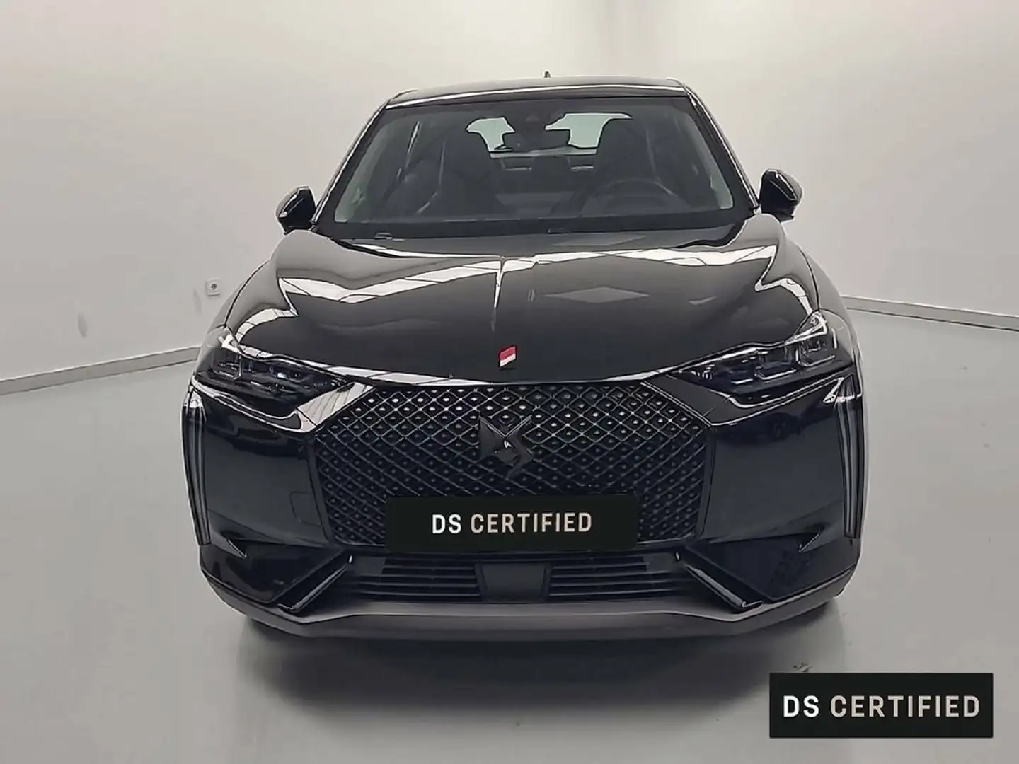 DS Automobiles DS 3 PureTech 96kW Auto. Performance Line Černá - 2
