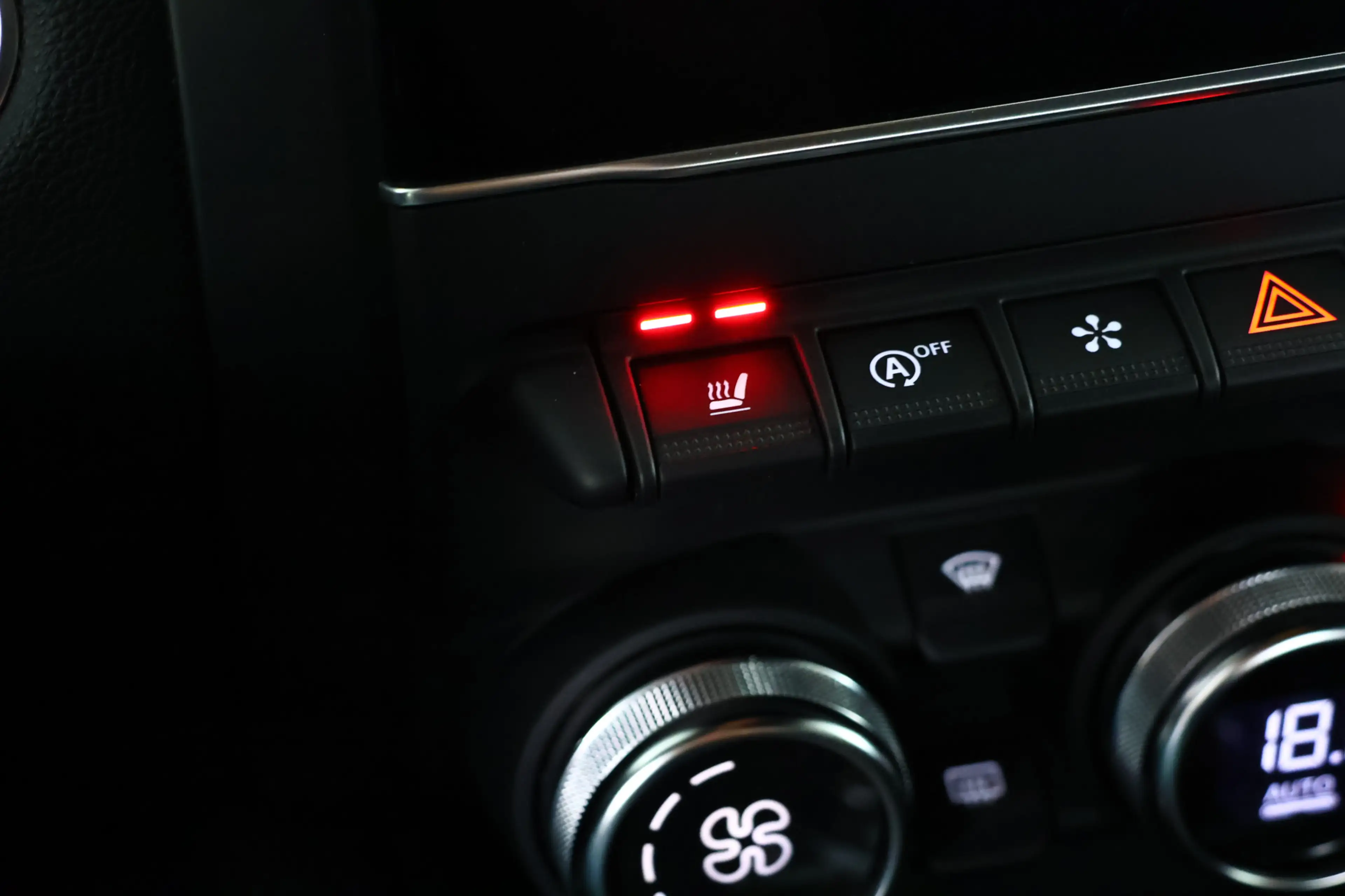 Renault Captur 1.3 mild hybrid 160 Rive Gauche Navi / Lane Assist — photo 29