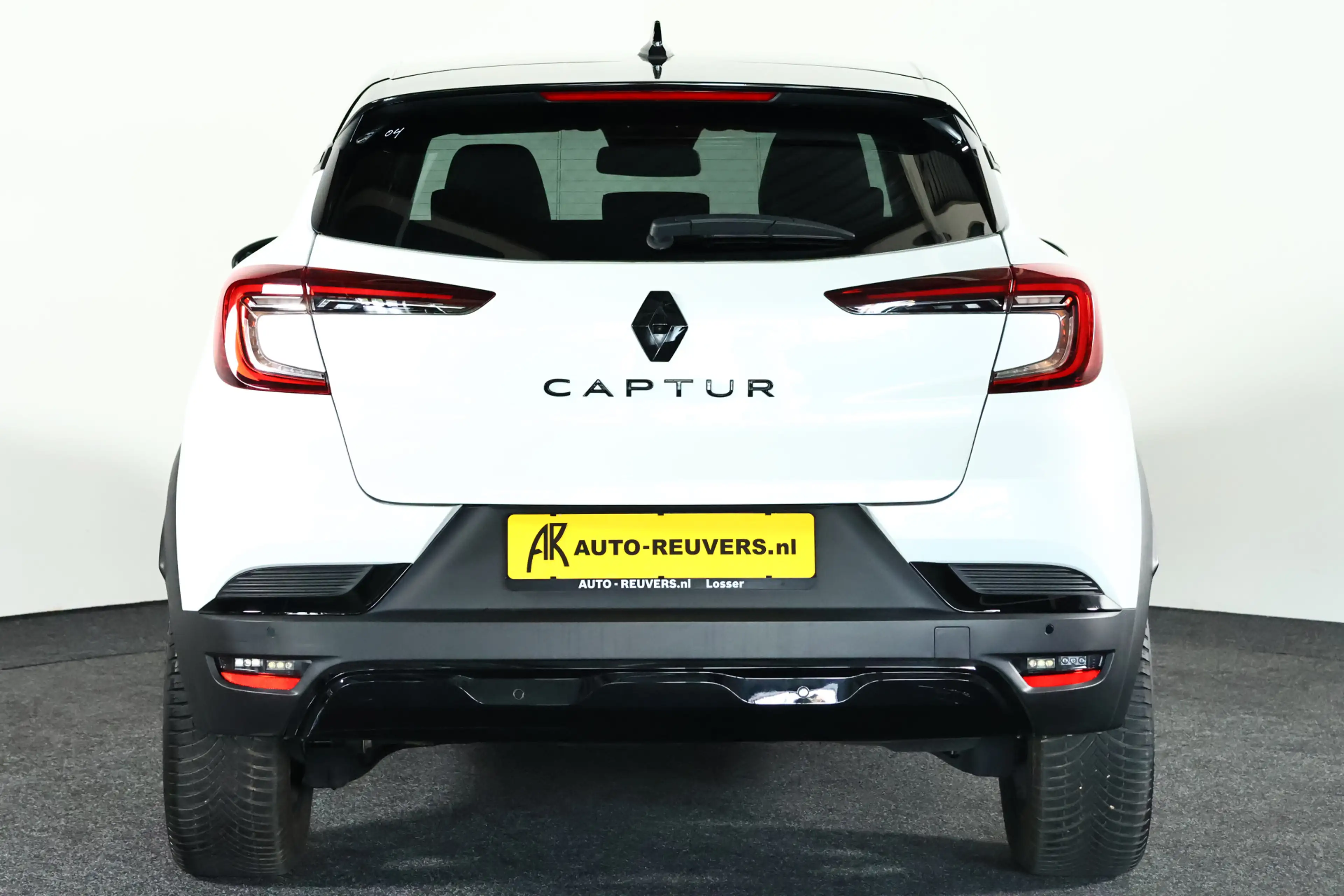 Renault Captur 1.3 mild hybrid 160 Rive Gauche Navi / Lane Assist — photo 9