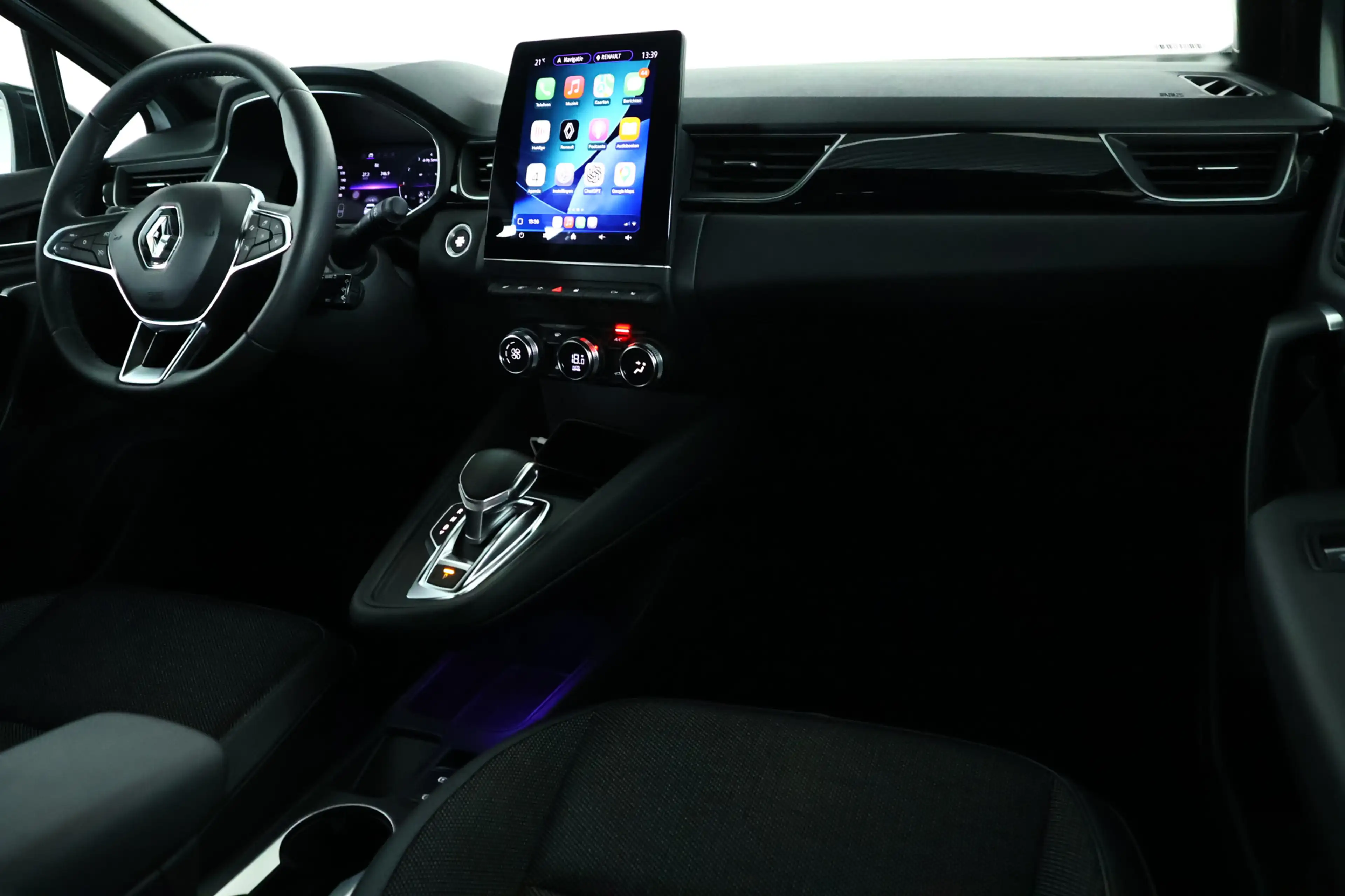Renault Captur 1.3 mild hybrid 160 Rive Gauche Navi / Lane Assist — photo 7