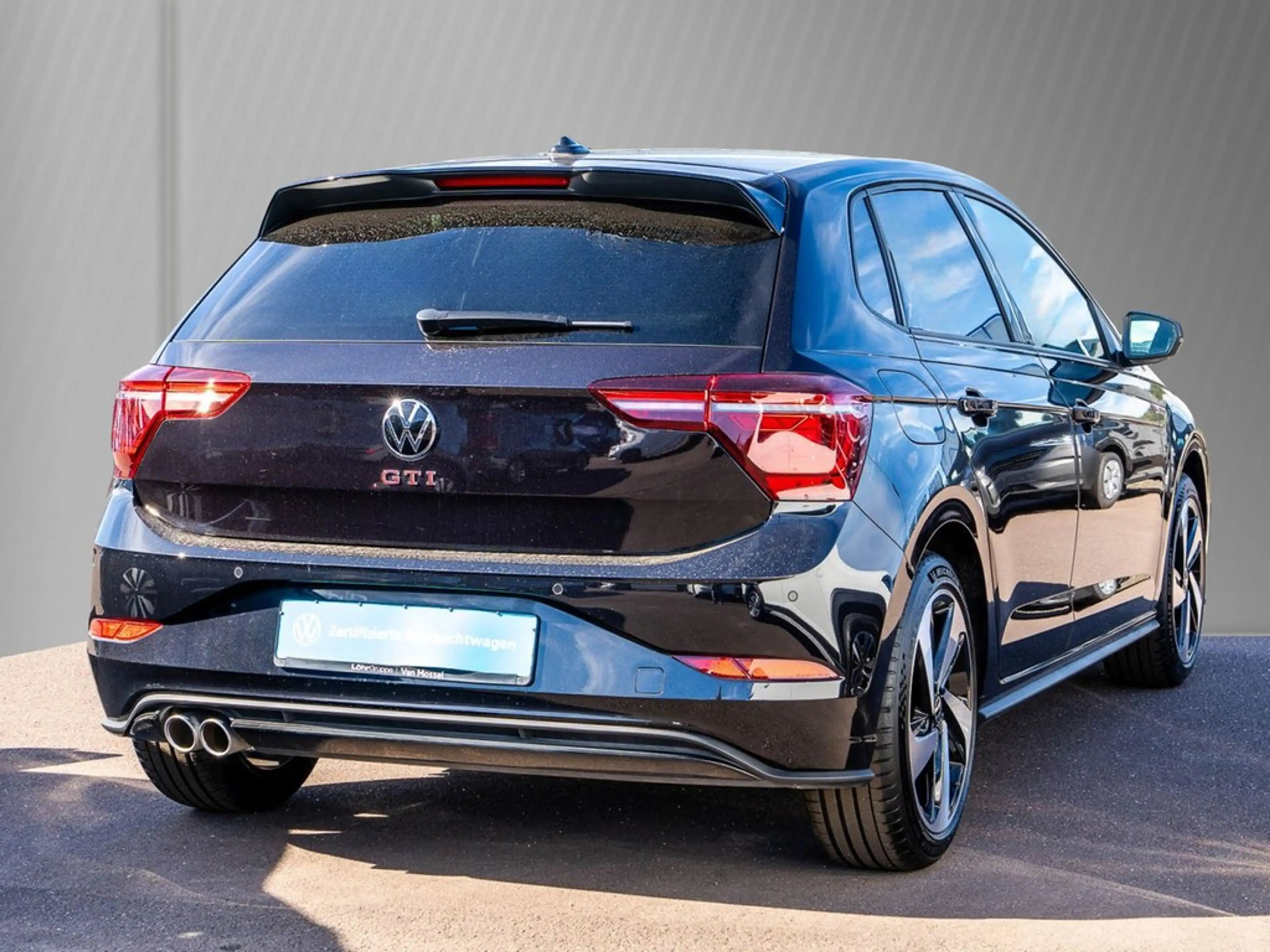 Volkswagen Polo GTI 2.0 TSI DSG Navi, Rear-View — photo 6
