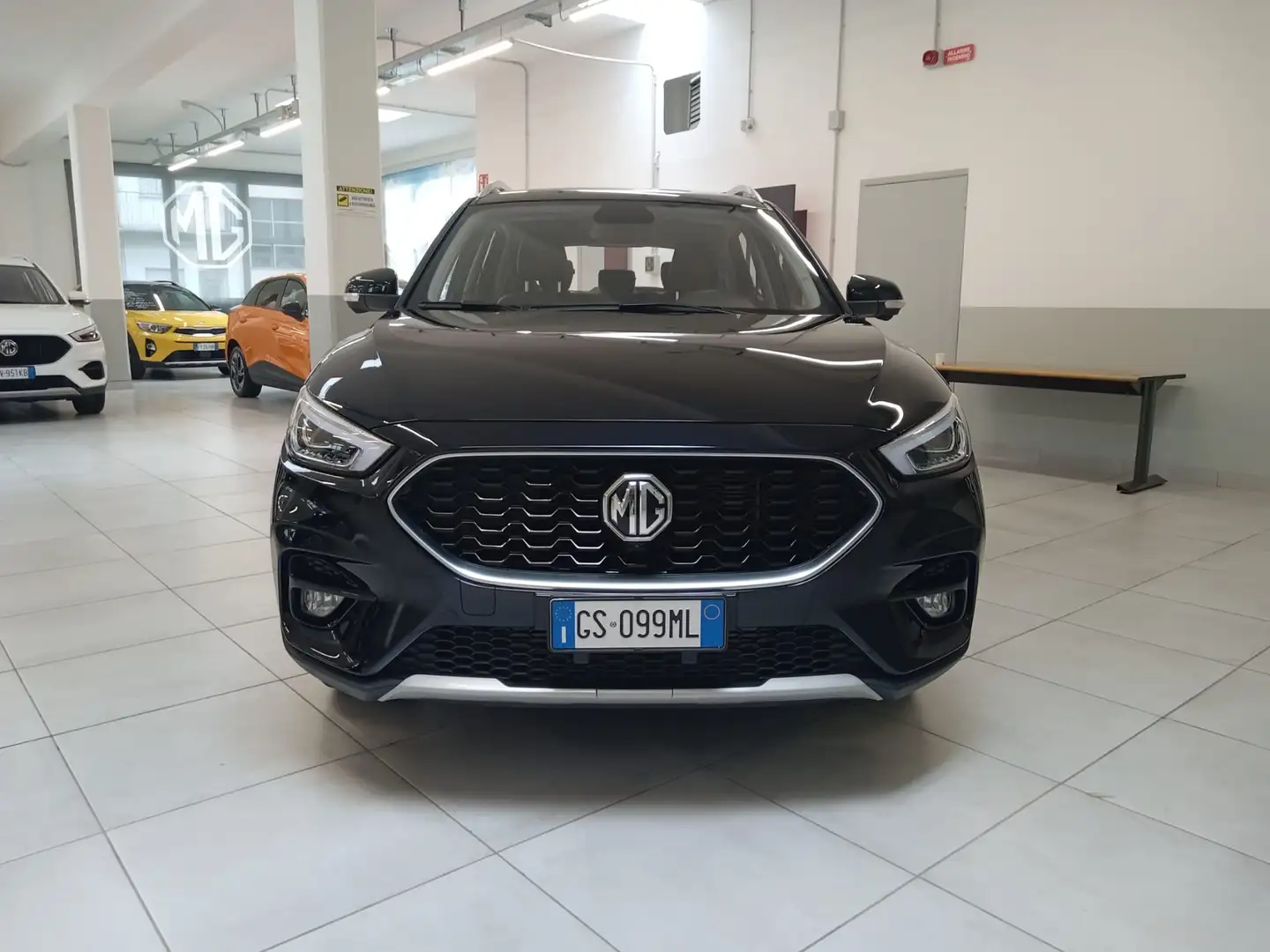 MG ZS 1.0T 6AT LUXURY - BLACK Fekete - 2