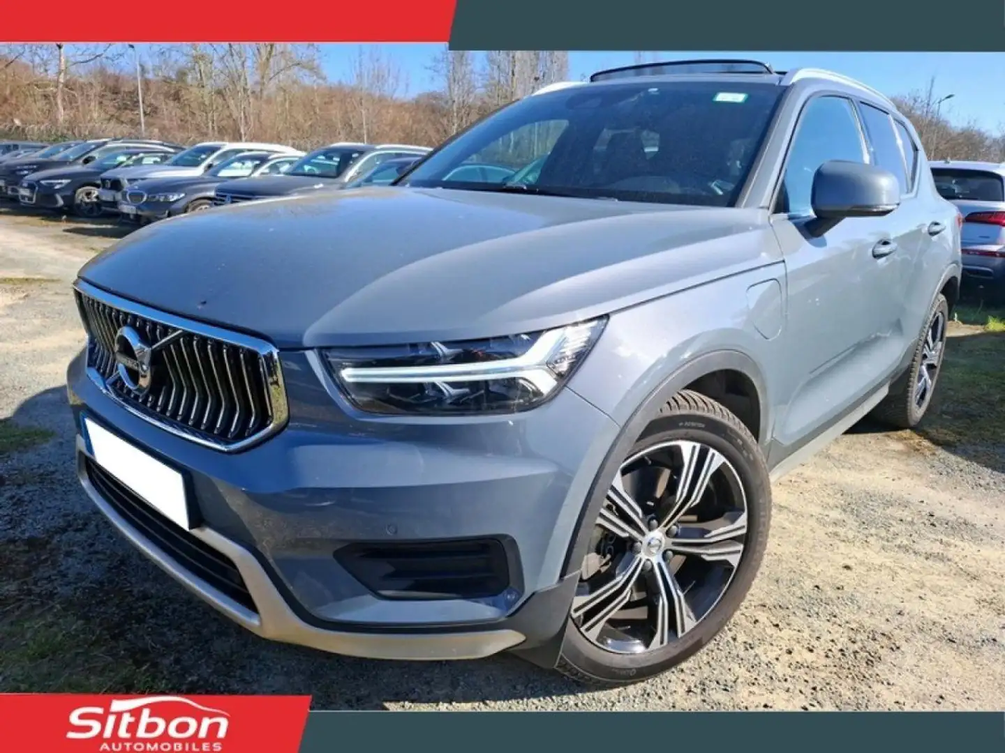 Volvo XC40 T5 Recharge 180%2B82 DCT 7 Gris - 1