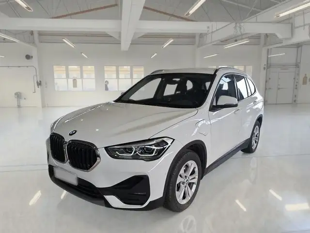 BMW X1 XDRIVE 25E BUSINESS ADVANTAGE AUTOMATICO SUV