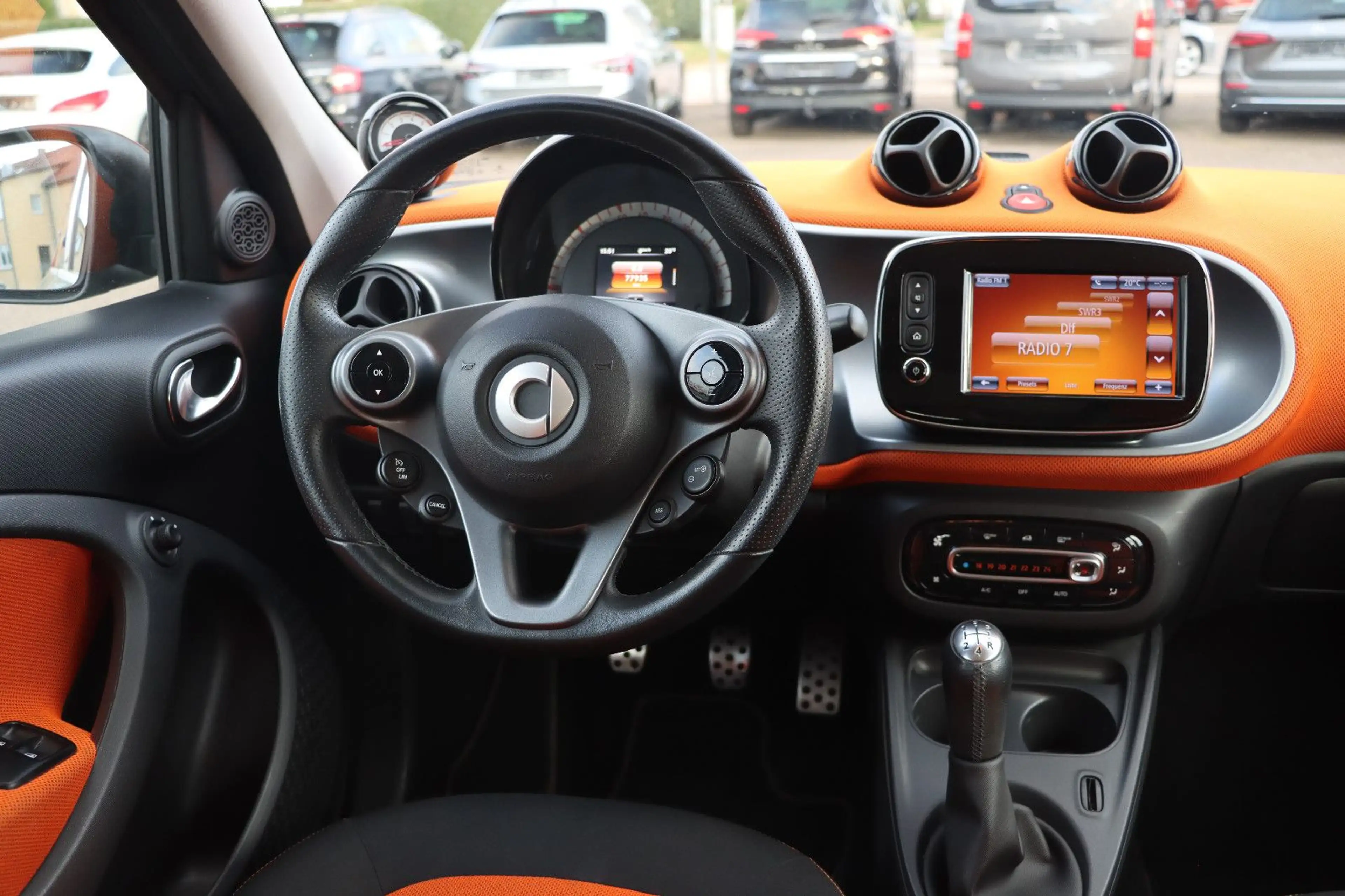 smart forFour Edition #1 l NAVI l PANORAMA l SHZ l — photo 13