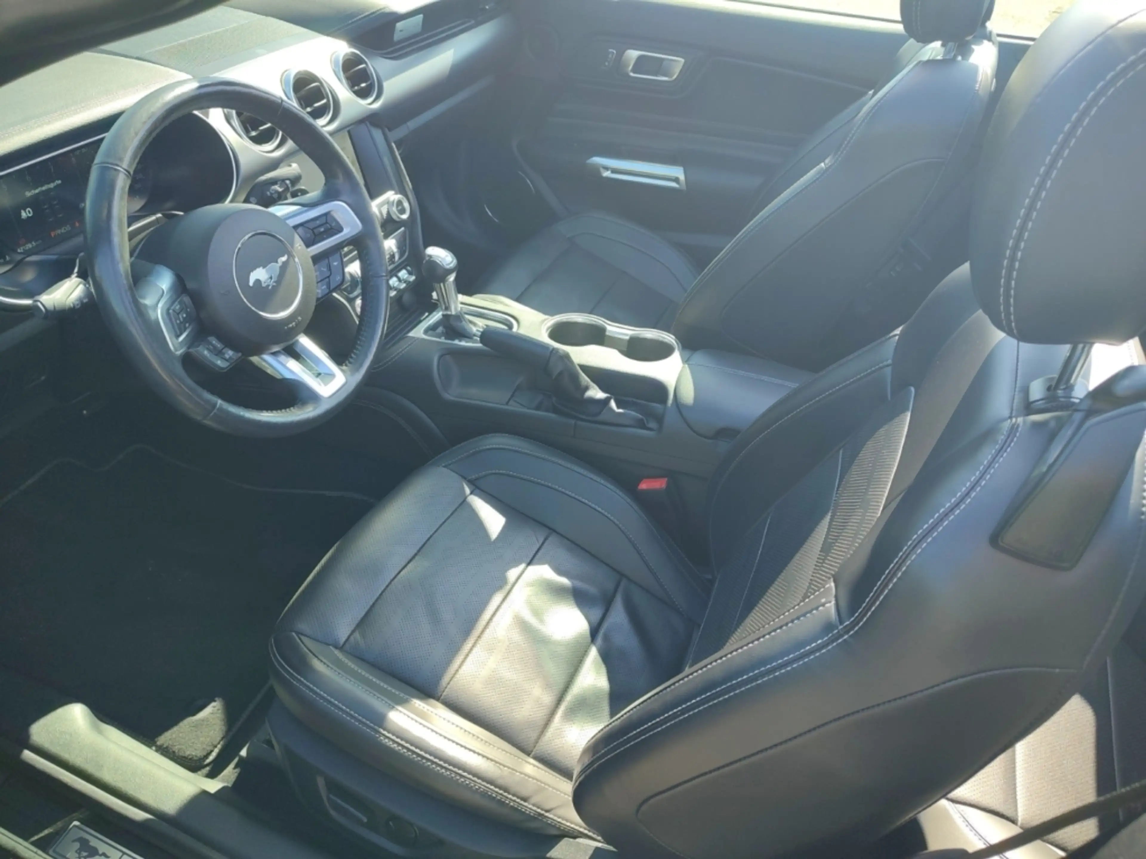 Ford Mustang GT Convertible Cabr. LEDER ACC AUTOM SitzKlim NAVI — photo 8