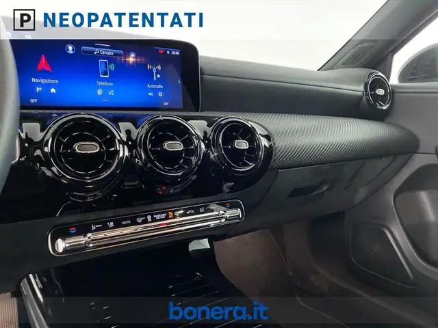 Mercedes-Benz A-Class view 13