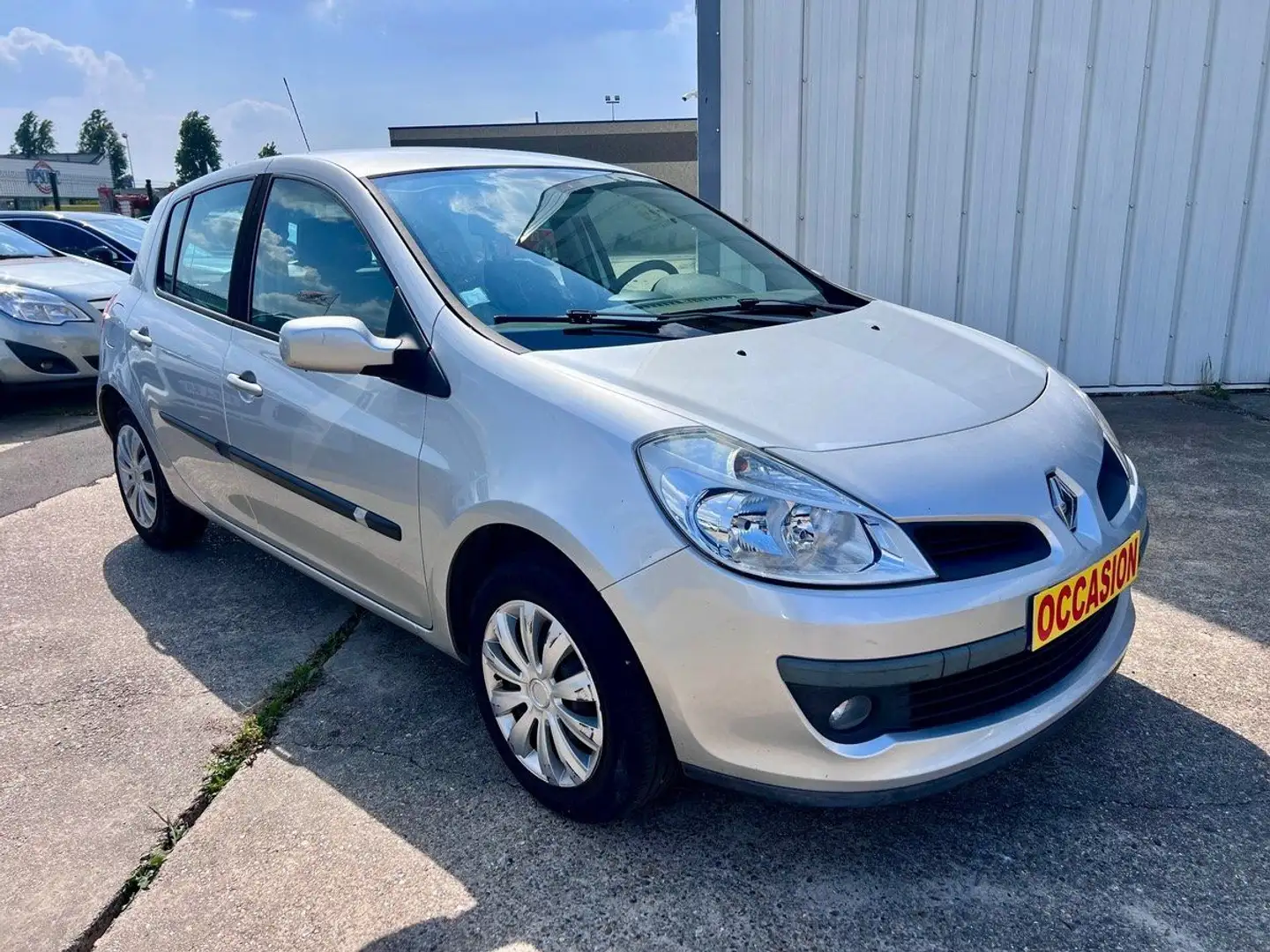Renault Clio 1.4 16v 100CV PRIVILEGE /DISTRI OK Grigio - 2