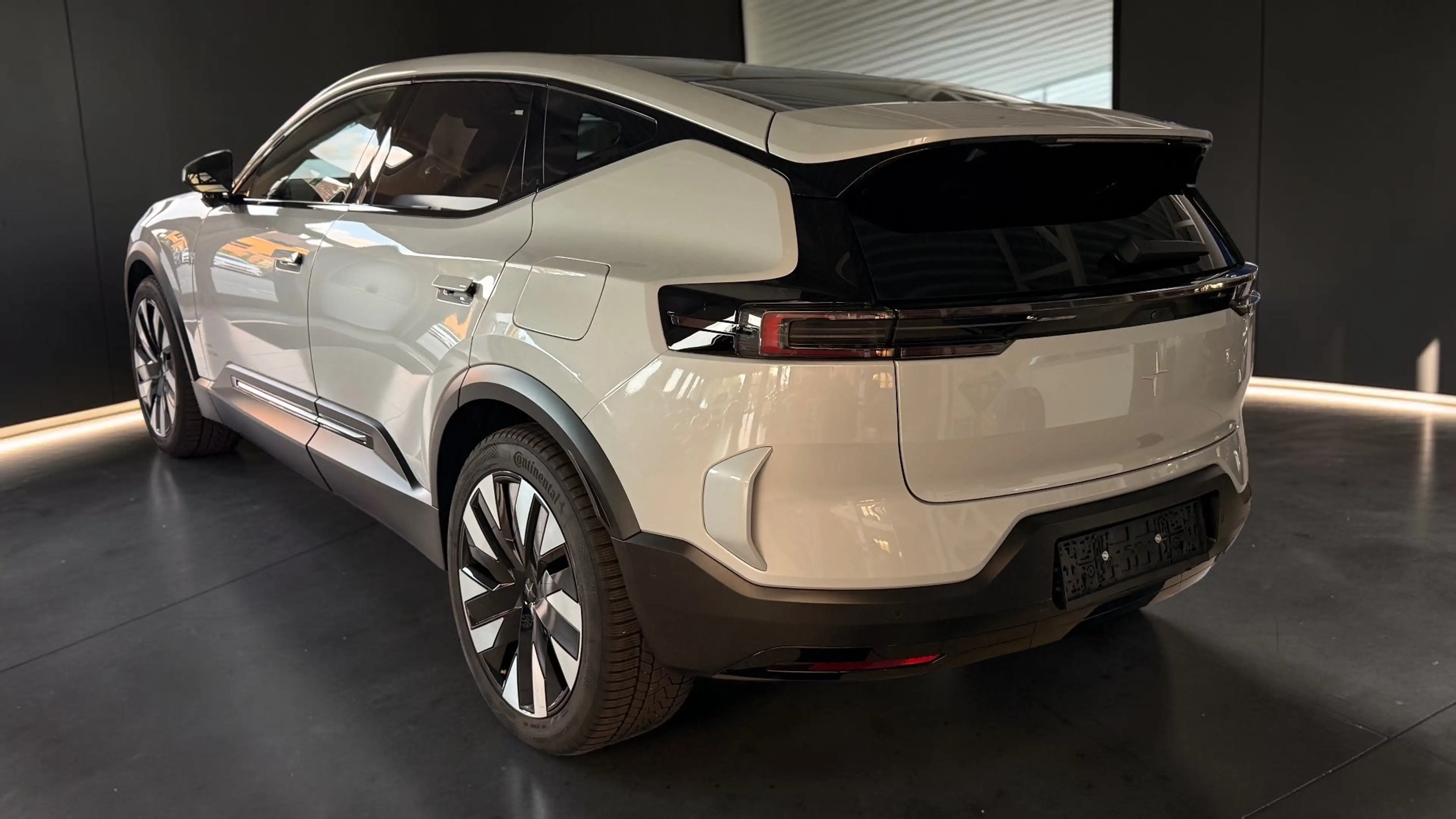 Polestar 3 Polestar 3 Long Range Single Motor 111 kWh – Pilot & Plus – Bowers & Wilkins – 16.957 km full — photo 4