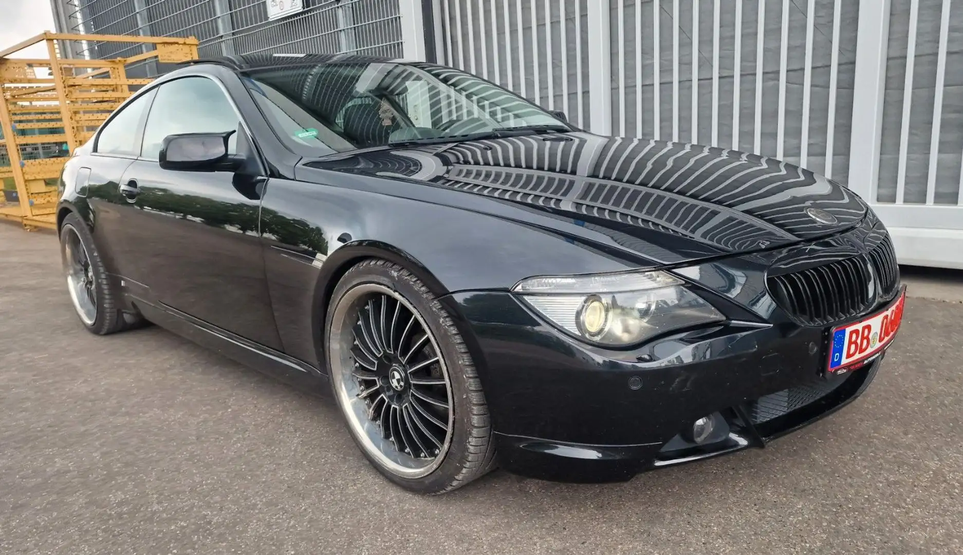 BMW 645 CI Coupe/TÜV 02.27/PANO/NAVI/333 PS/LEDER Zwart - 1