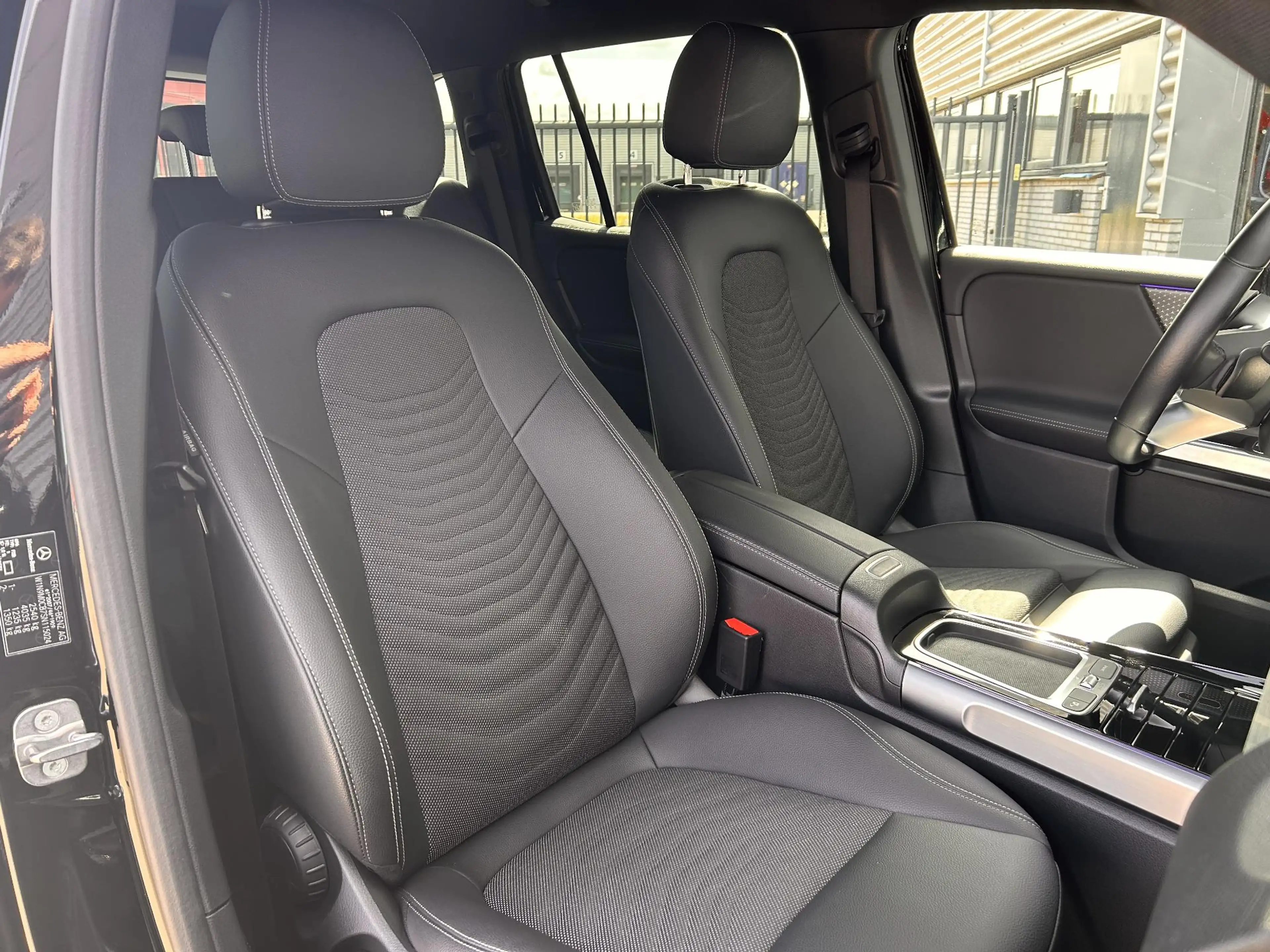 Mercedes-Benz EQB 250 250+ Essential Line 71 kWh | Trekhaak | Cruise Con — photo 6