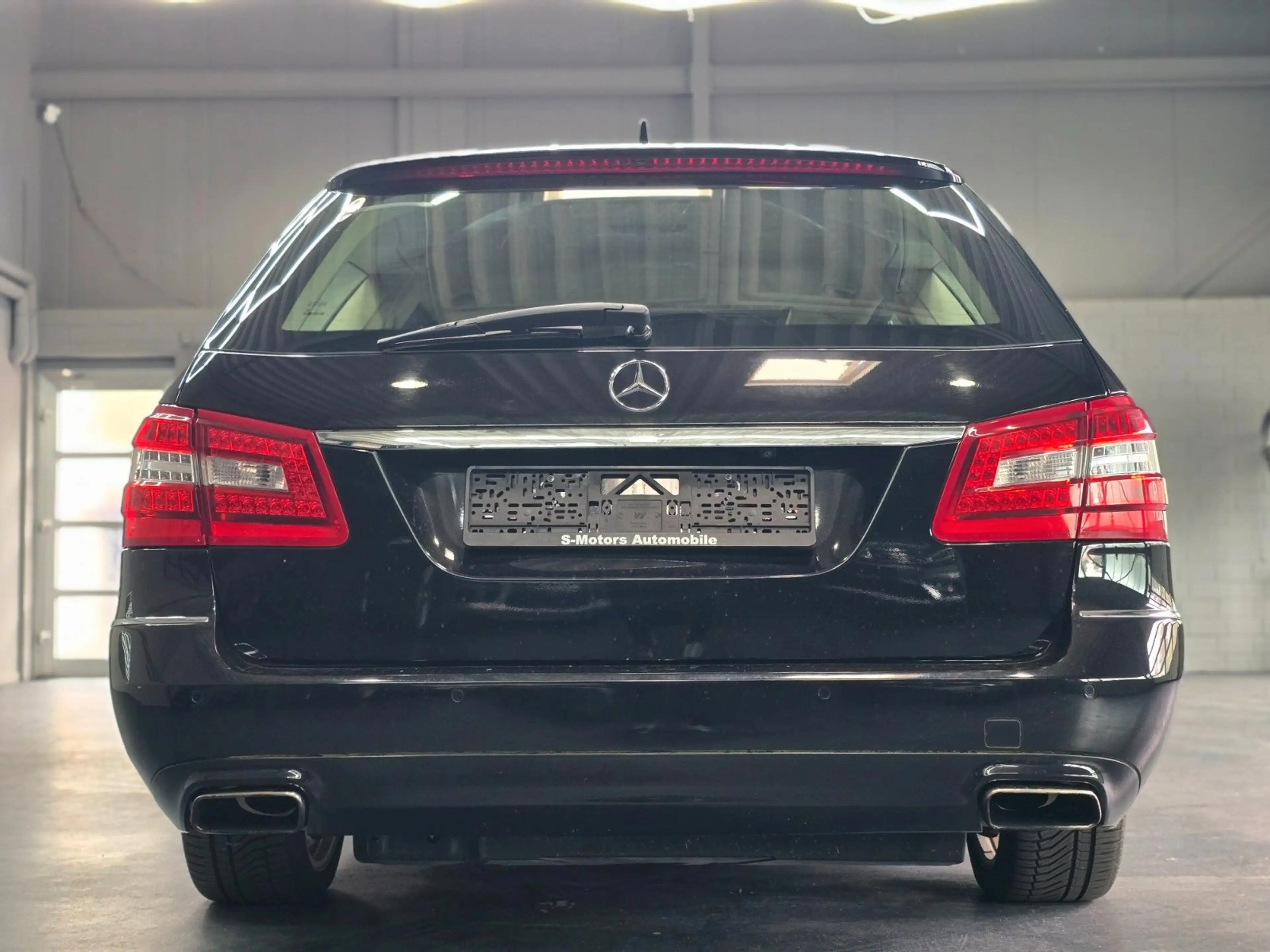 Mercedes-Benz E 350 CDI 4MATIC T/Exclusive/Massage/AHK/Nappa — photo 6