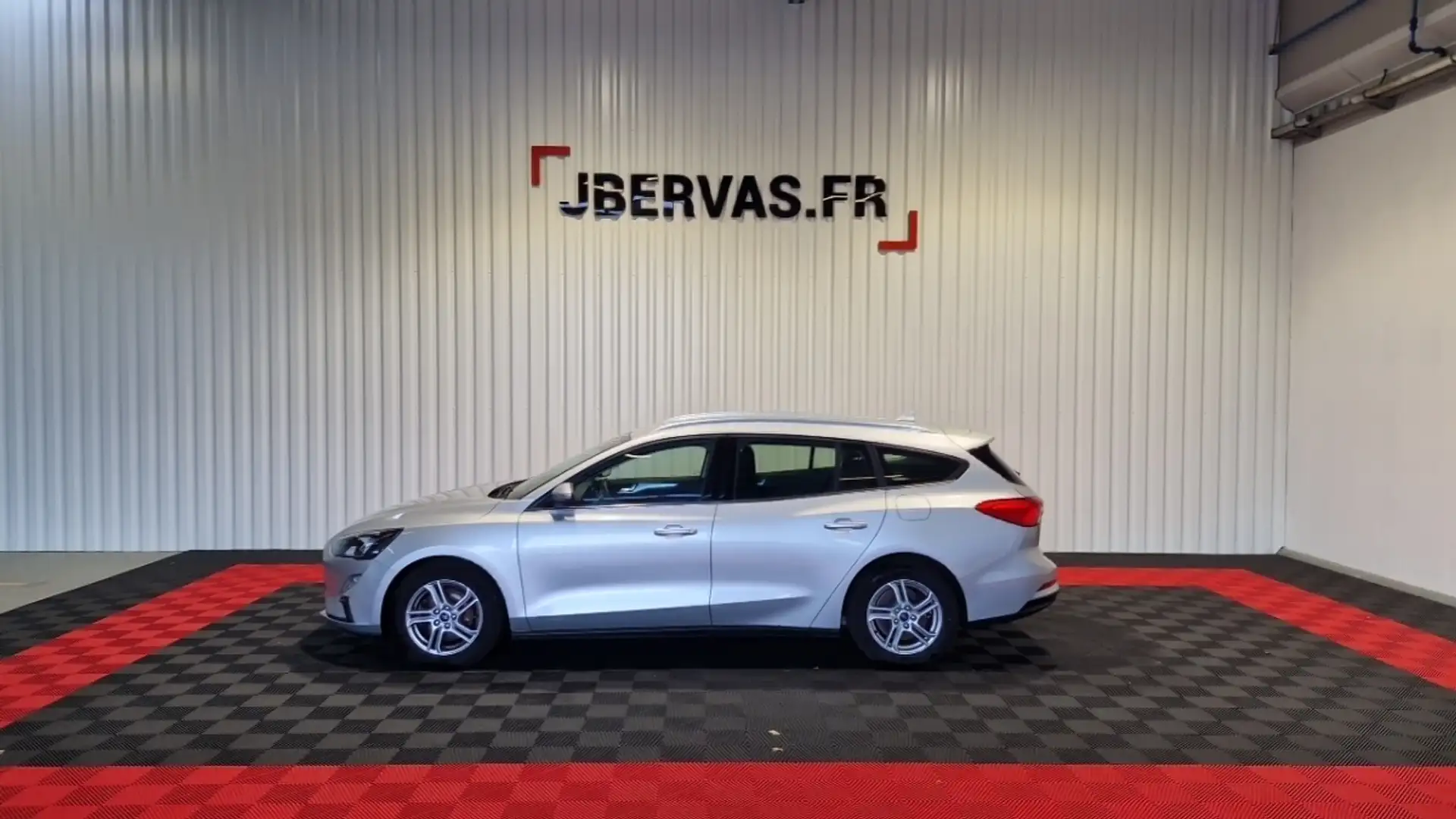 Ford Focus SW 1.5 ECOBLUE 120 SS TITANIUM - 2