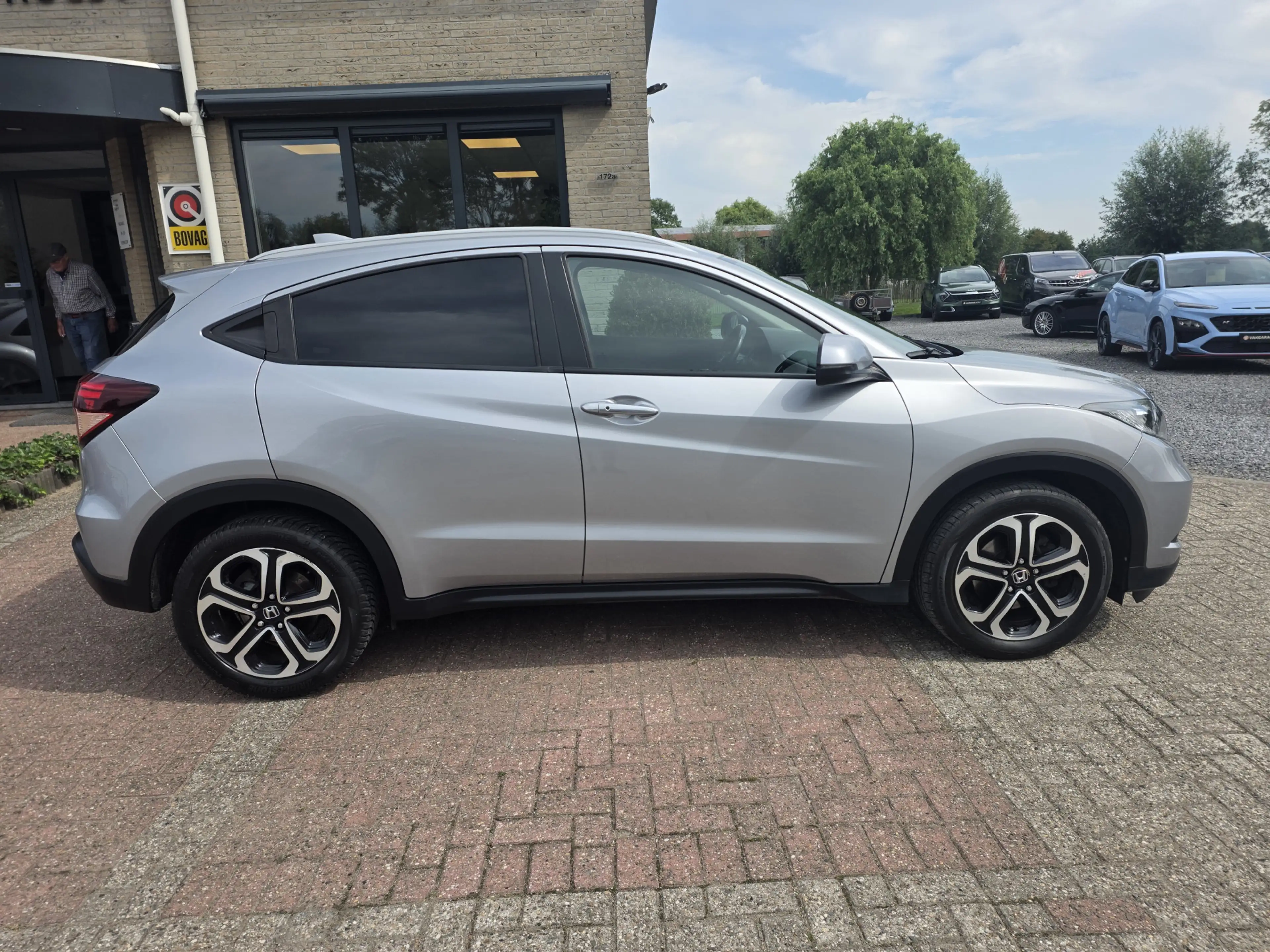 Honda HR-V 1.5 i-VTEC Executive Pano Automaat — photo 2