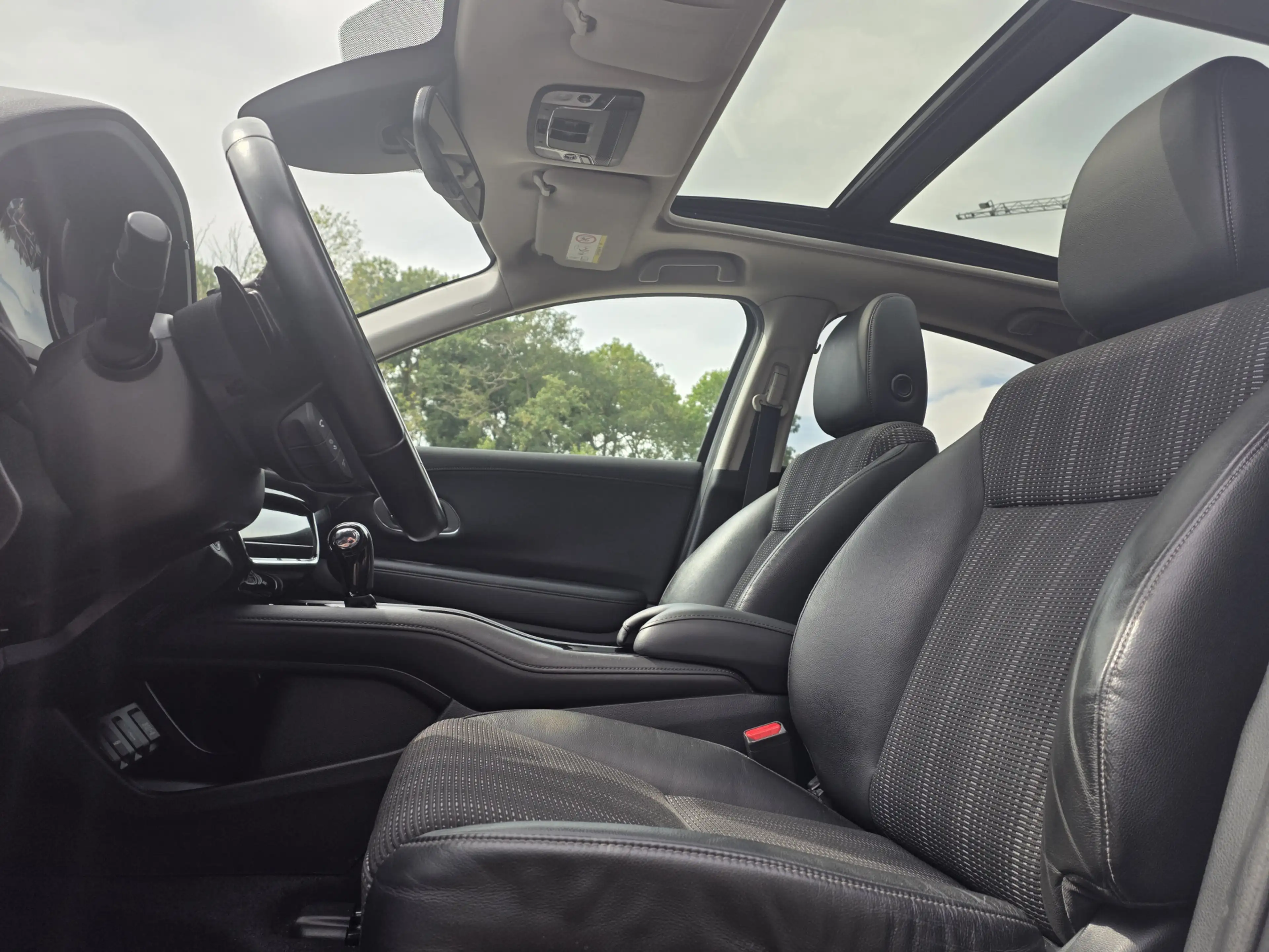 Honda HR-V 1.5 i-VTEC Executive Pano Automaat — photo 9