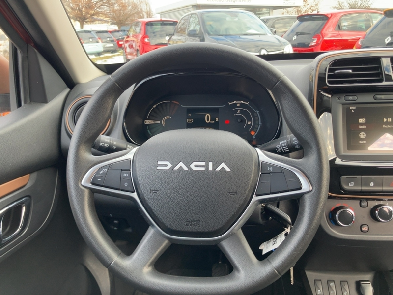 Dacia Spring Electric 65 Extreme Sommer/Winterreifem — photo 10