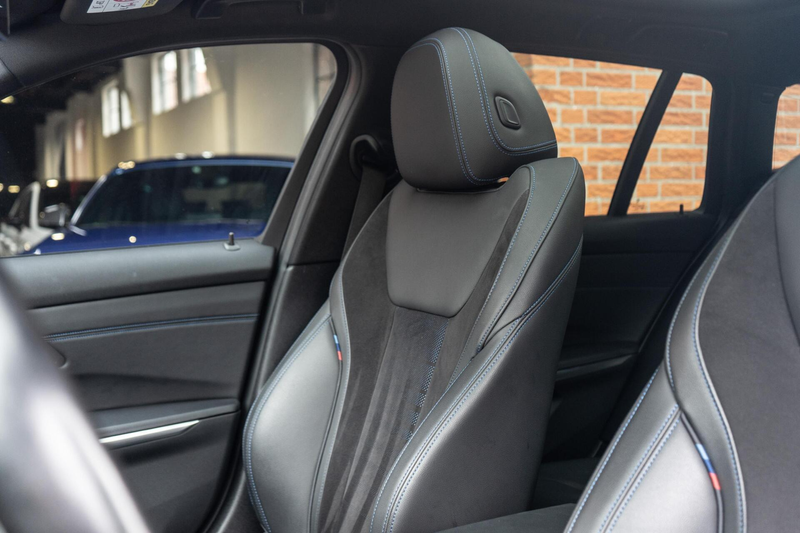 BMW 318 3-serie Touring 318i High Executive M-Sport Pano / — photo 7