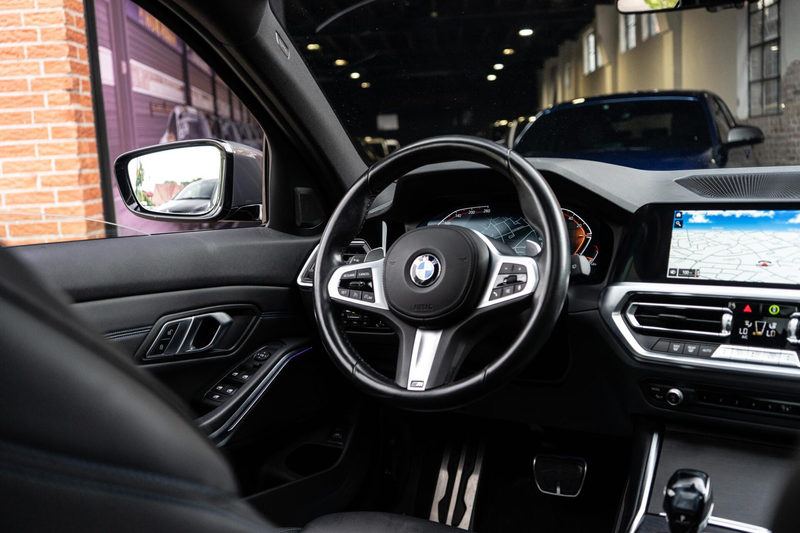 BMW 318 3-serie Touring 318i High Executive M-Sport Pano / — photo 11