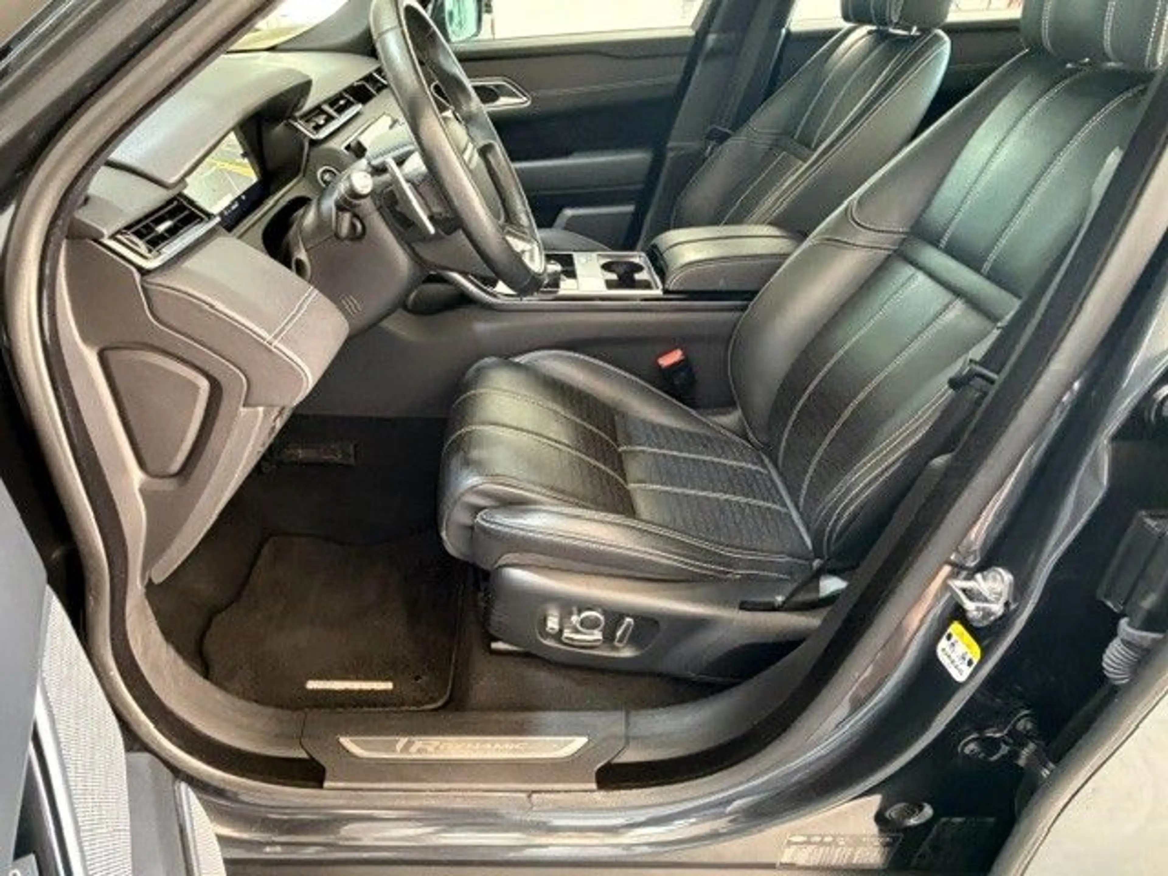 Land Rover Range Rover Velar VELAR 300D R-Dynamic HSE,DAB,PANO,MASSAG,HEAD-UP — photo 11