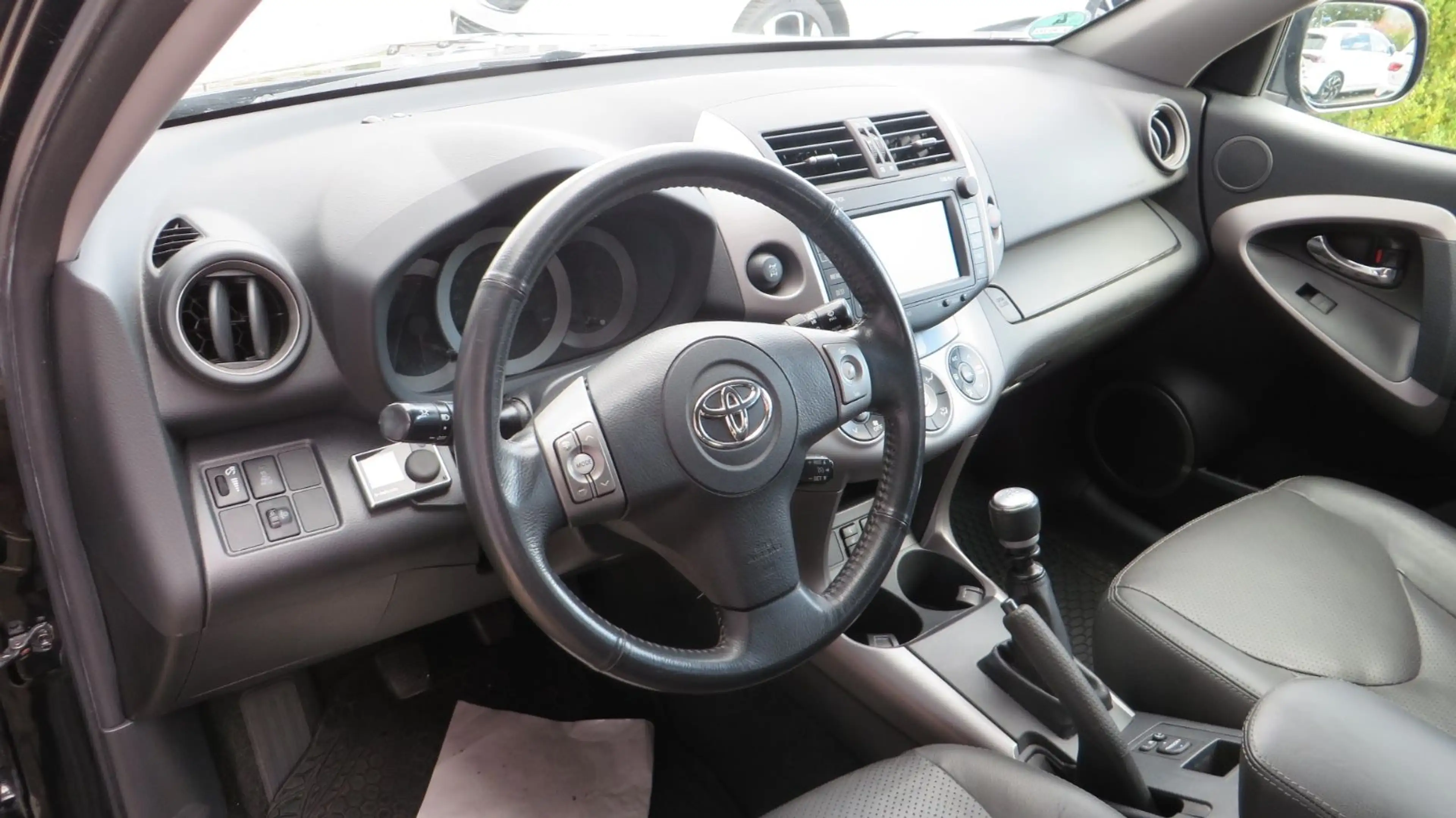 Toyota RAV 4 RAV4 Cross Sport AHK — photo 23