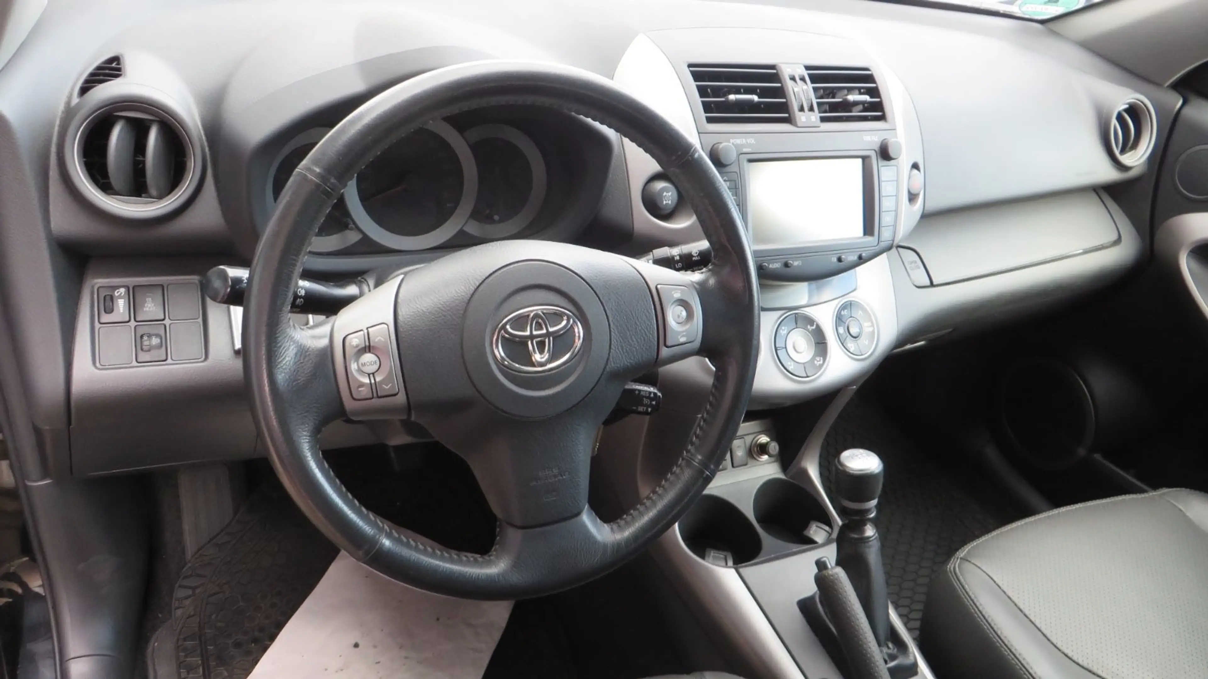 Toyota RAV 4 RAV4 Cross Sport AHK — photo 25