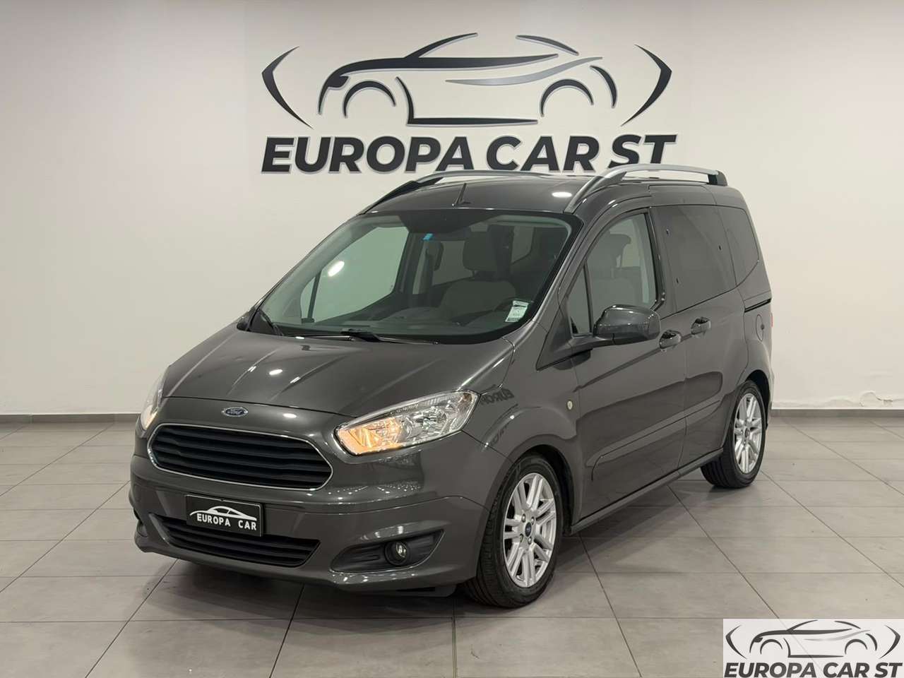 Ford Tourneo Courier 1.5 TDCi 75 cv Plus