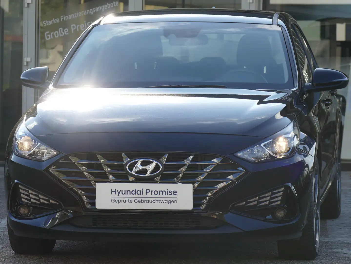Hyundai i30 1.0 T-GDI 48V-Hybrid Trend Zwart - 2