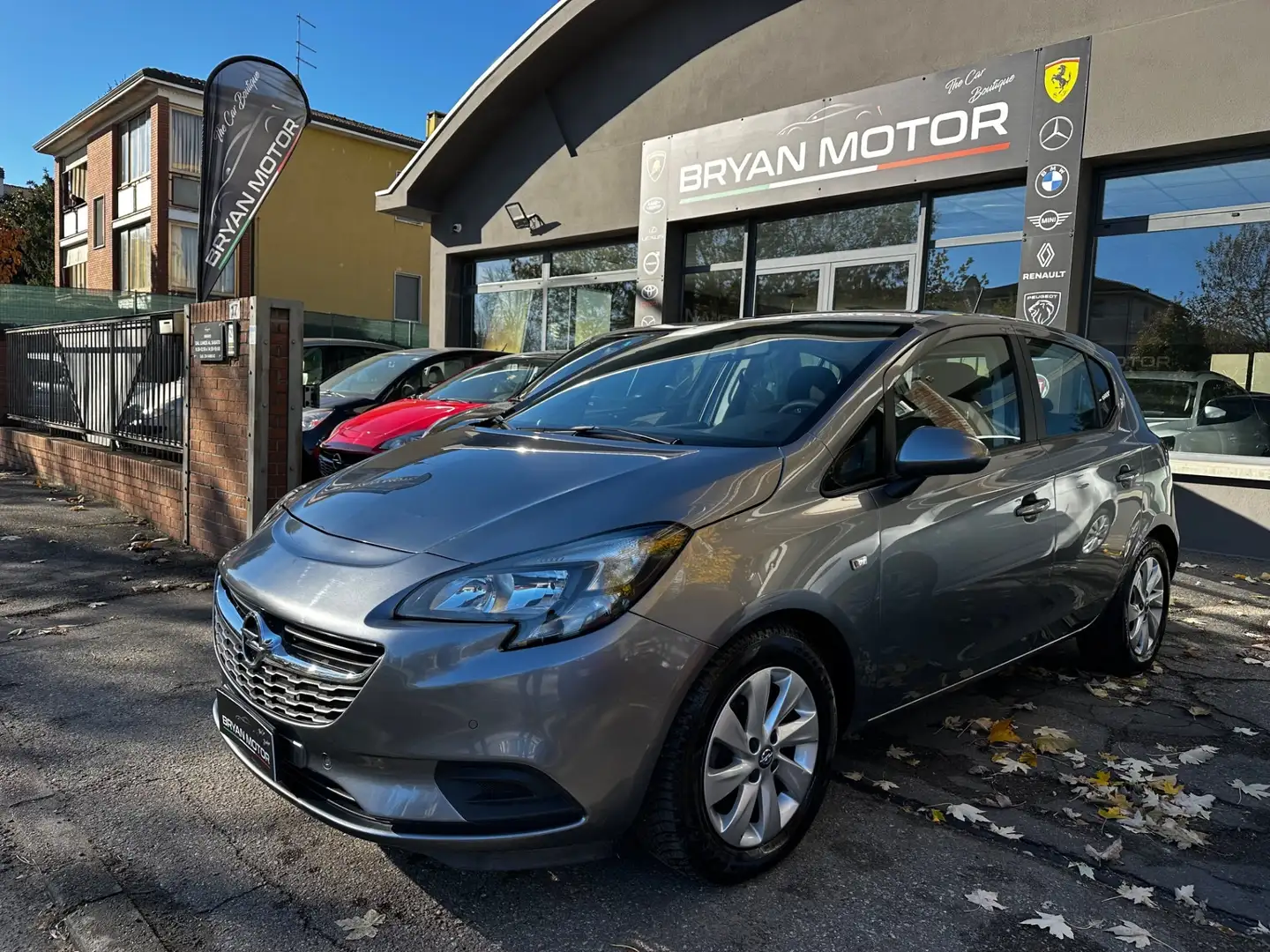Opel Corsa 1.4 5 porte Advance Grigio - 1