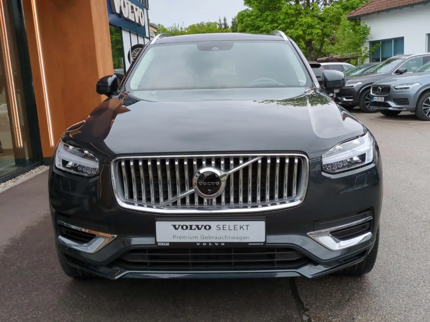 Volvo XC90 Plus Bright Recharge Plug-In Hybrid AWD T8 Twin En Grau - 2