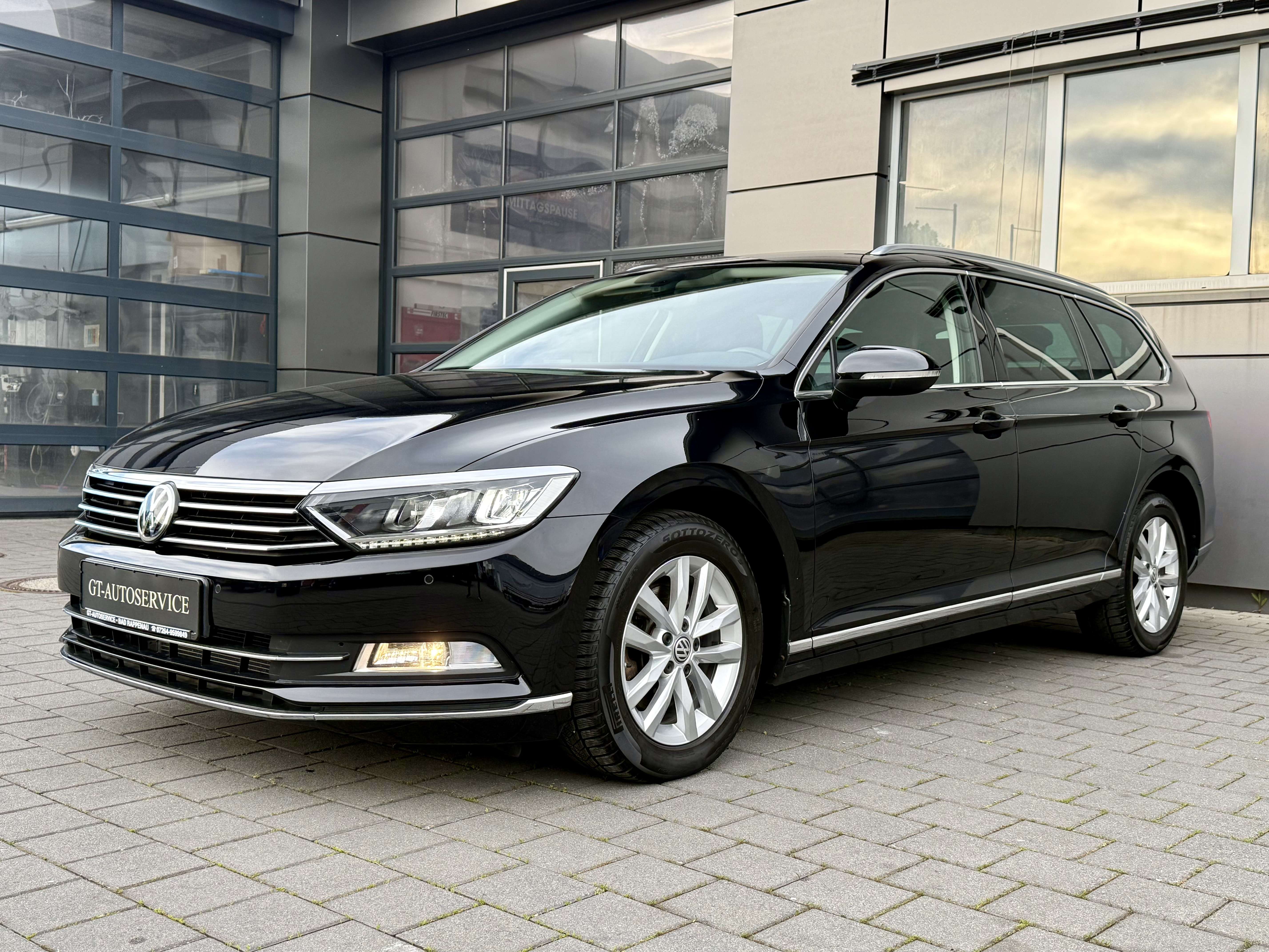Second hand Volkswagen Passat Variant 2.0