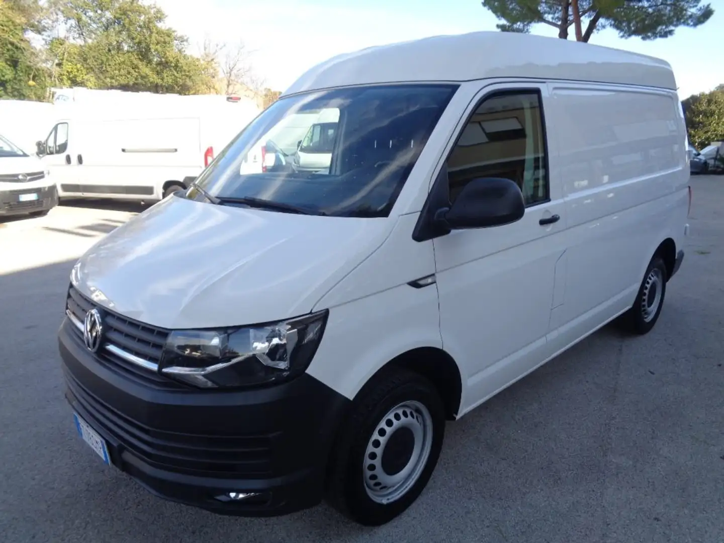 Volkswagen Transporter 2.0 TDI 150CV 4Motion PC TM Furgone Bianco - 1