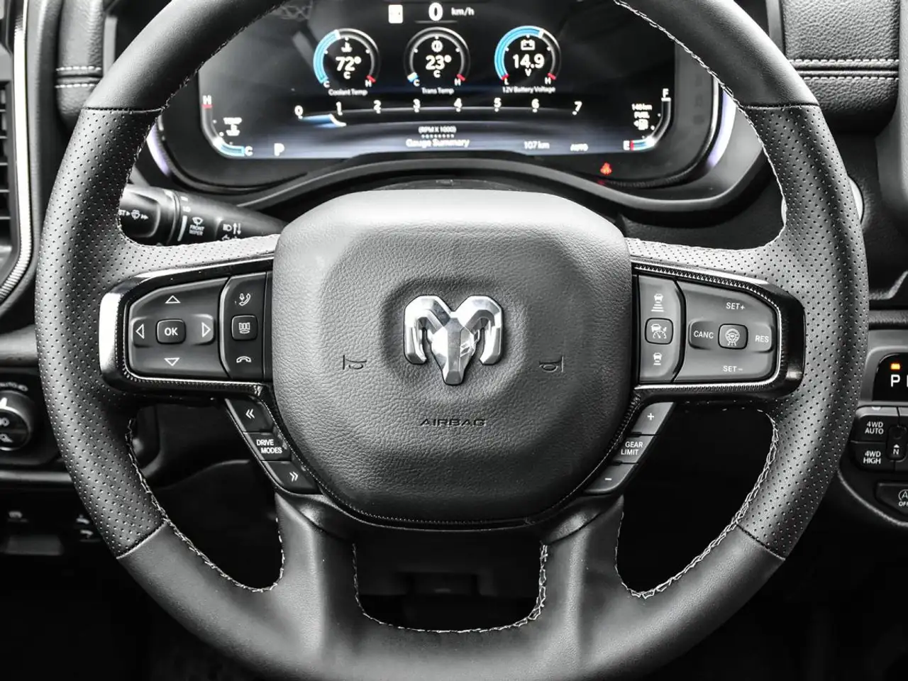 RAM 1500 снимка RAM 1500
