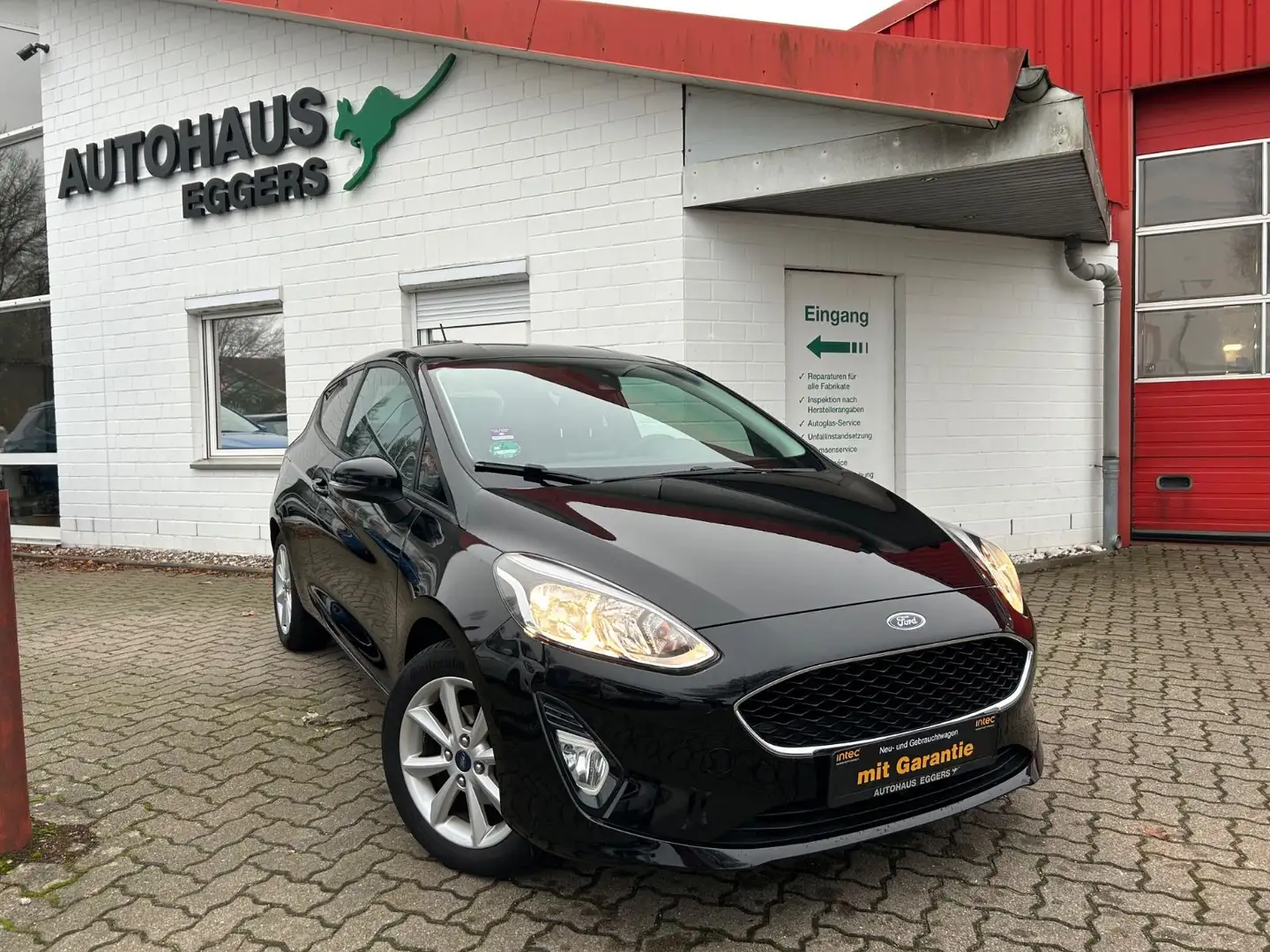 Ford Fiesta 1.0 Cool & Connect/KLIMA/PDC/SHZ/TEMP/LMF Schwarz - 1