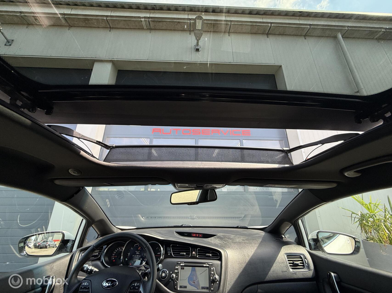 Kia ProCeed / pro_cee'd 1.6 GT Pano Clima Camera Xenon 204pk Uniek! — photo 38