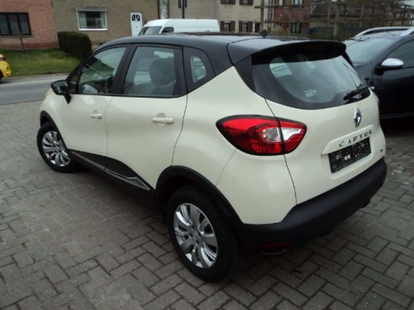 Renault Captur 0.9 TCe Energy Zen Wit - 2