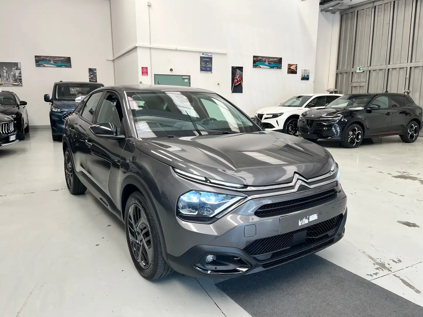 Citroen C4 C4 1.2 puretech DCS6 Plus Gris - 1