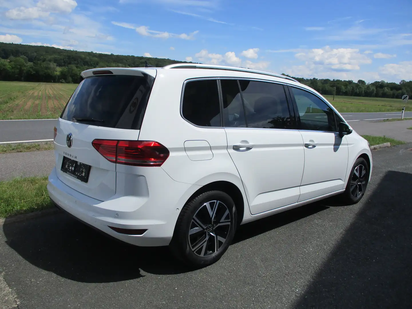 Volkswagen Touran Highline BMT/Start-Stopp Weiß - 2
