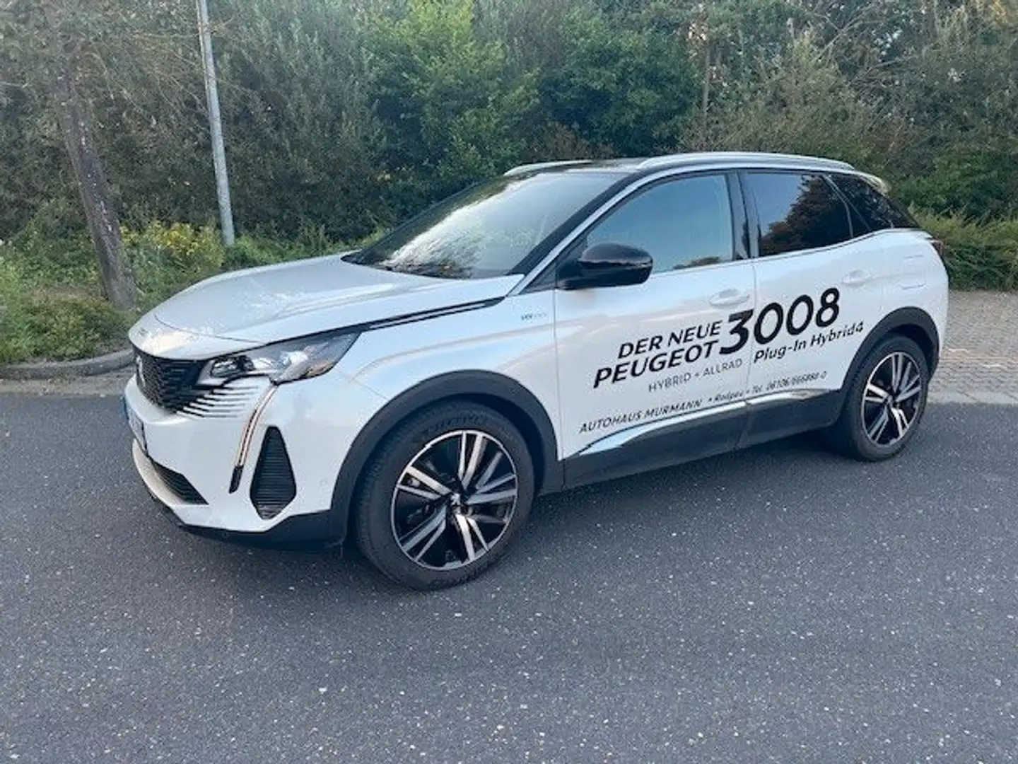 Peugeot 3008 Hybrid 225 GT Pack Weiß - 1