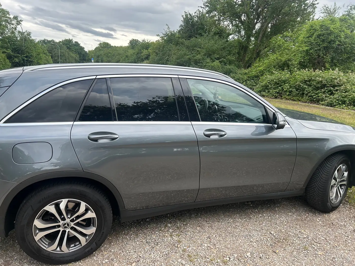 Mercedes-Benz GLC 200 GLC 200 4Matic 9G-TRONIC Exclusive Grau - 1