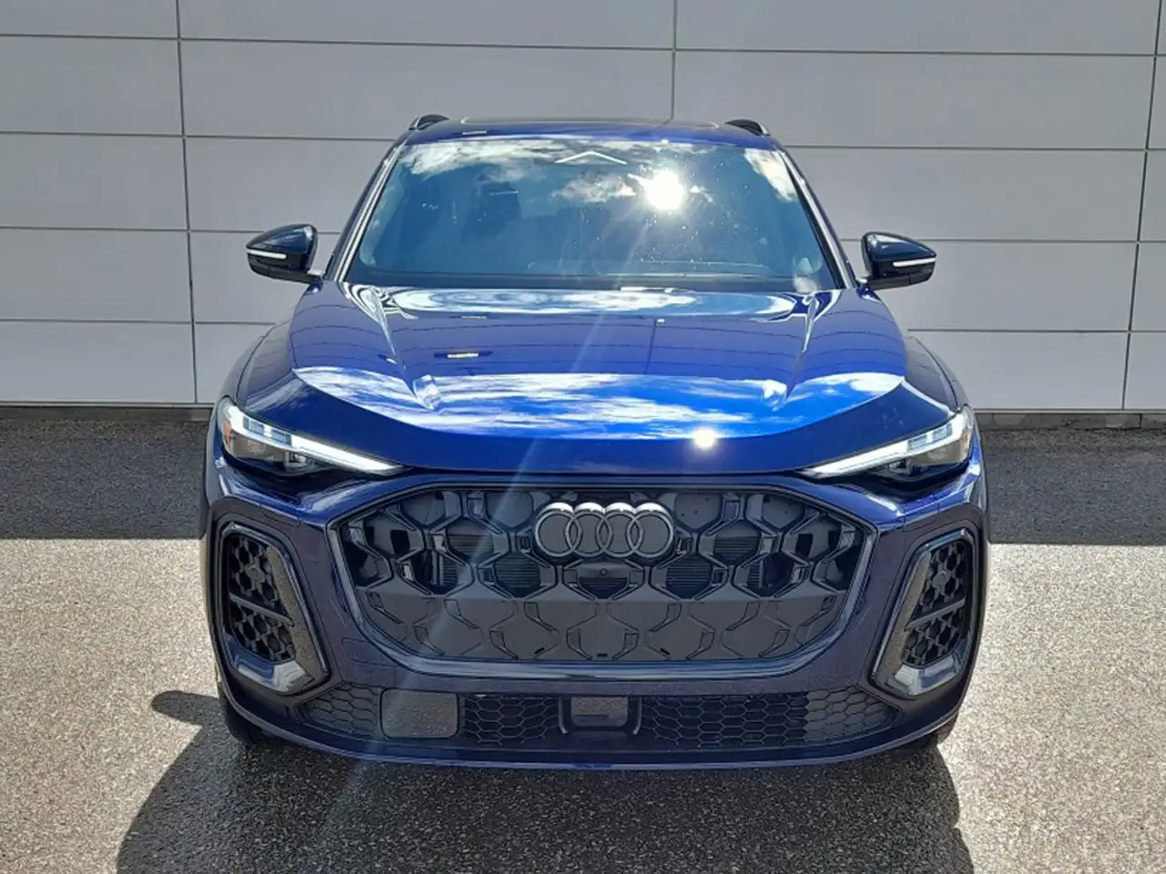 Audi Q5 снимка Audi Q5