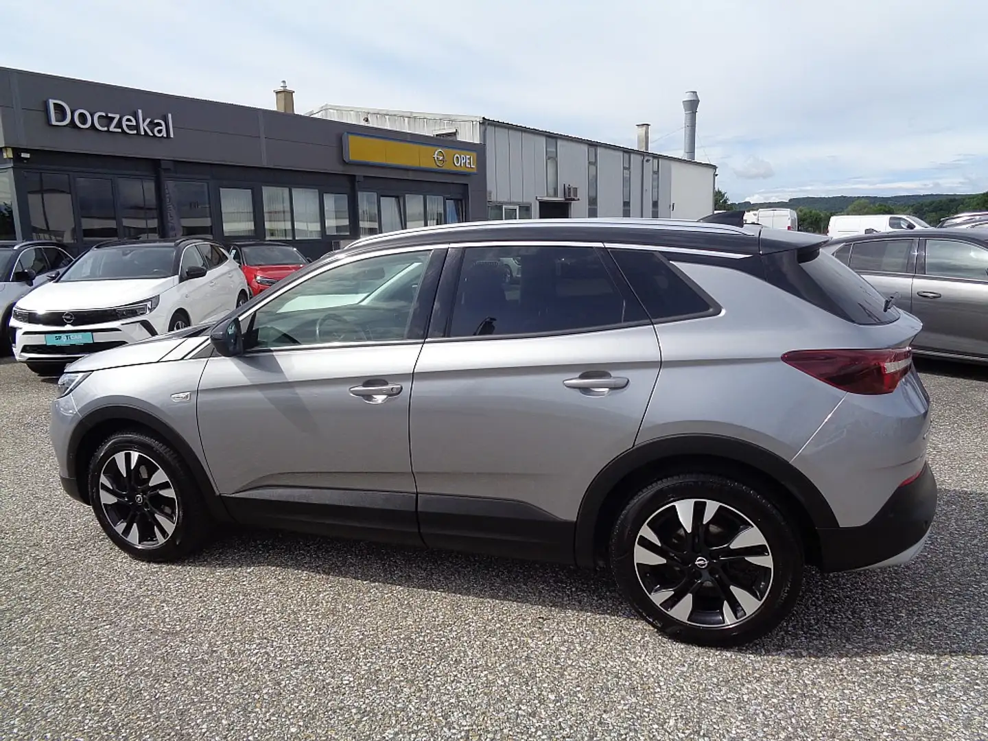Opel Grandland X 1,5 CDTI BlueInjection Ultimate Start/Stopp Argent - 2