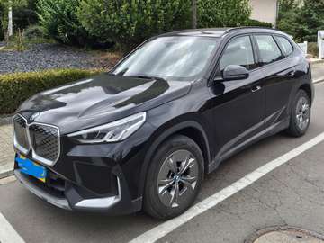 iX1 eDrive20