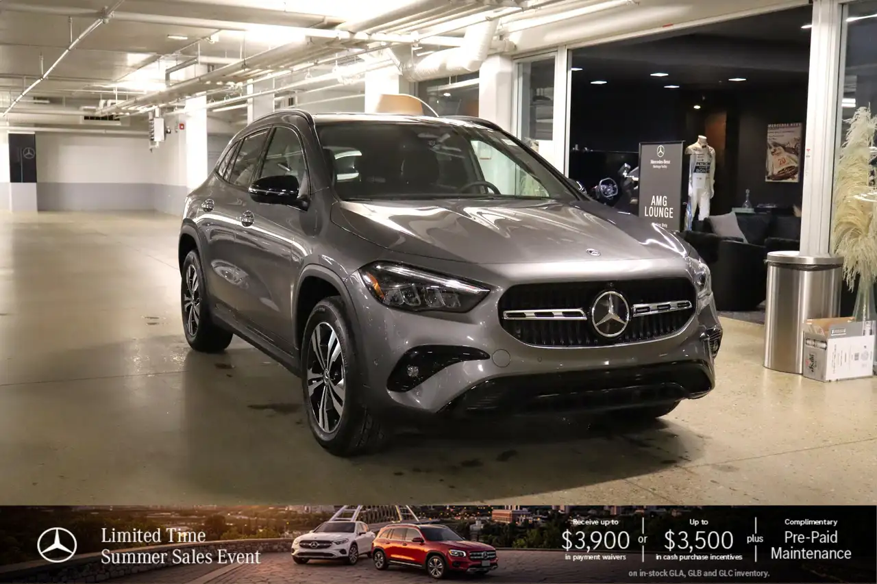 Mercedes-Benz GLA снимка Mercedes-Benz GLA