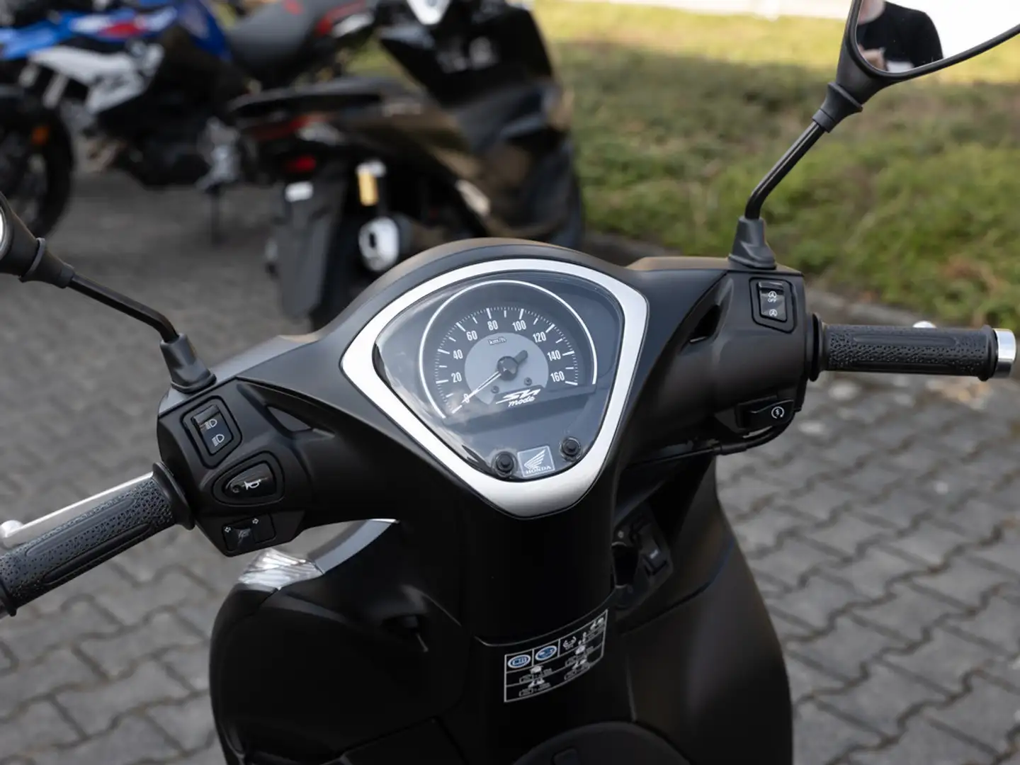 Honda SH Mode 125 LED SCHEINWERFER Noir - 2