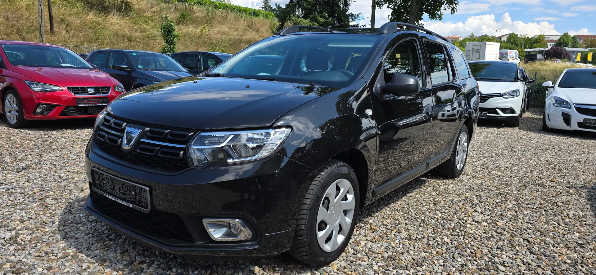 Dacia Logan Essential Negro - 1