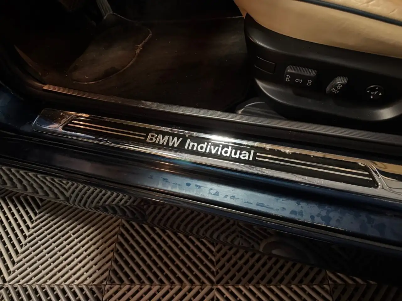 BMW 750 E38 Long v12 5.4 750iL, foto 9
