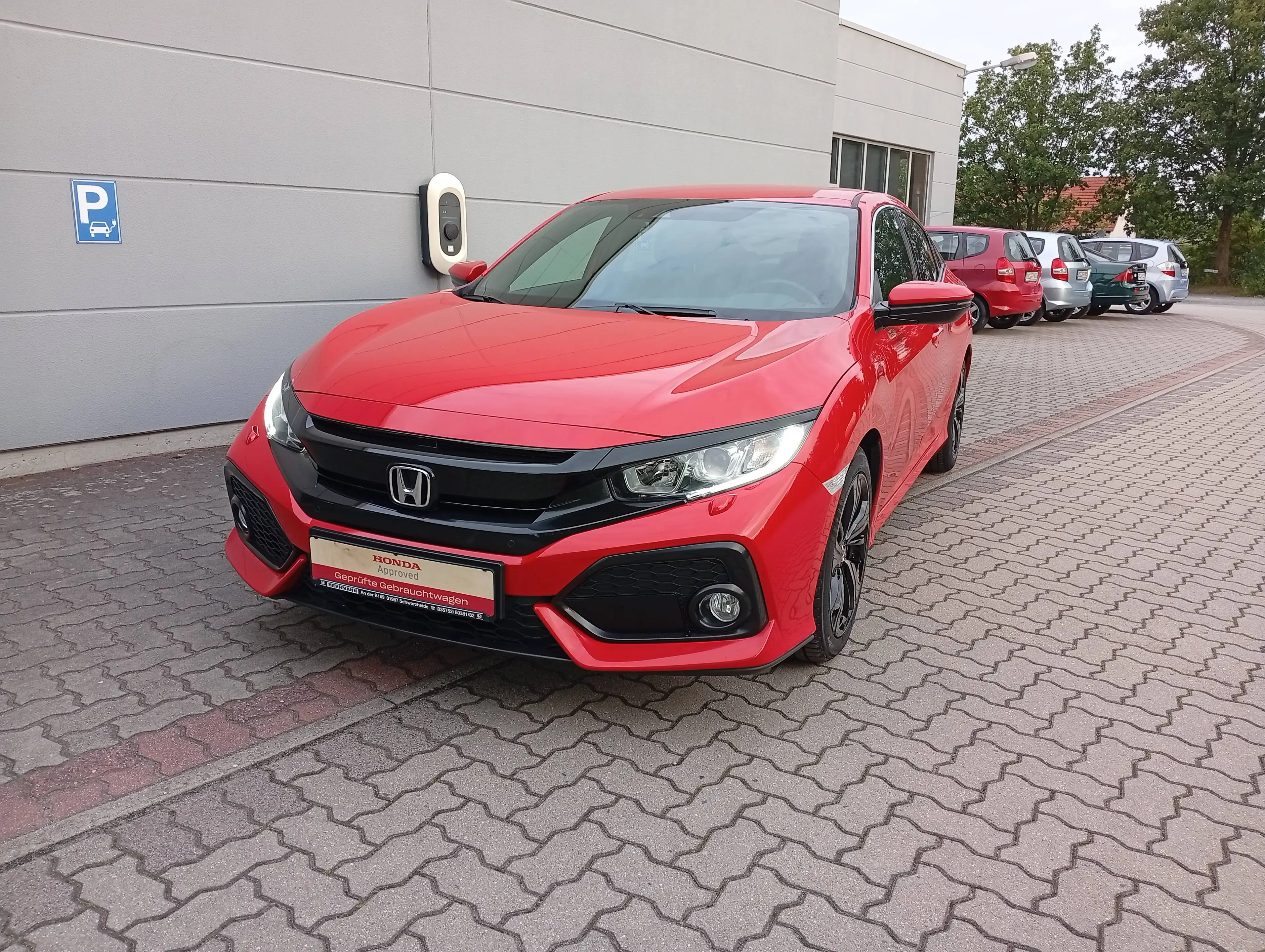 Honda Civic Civic 1.0 i-VTEC Turbo Elegance, Winterräder — photo 2