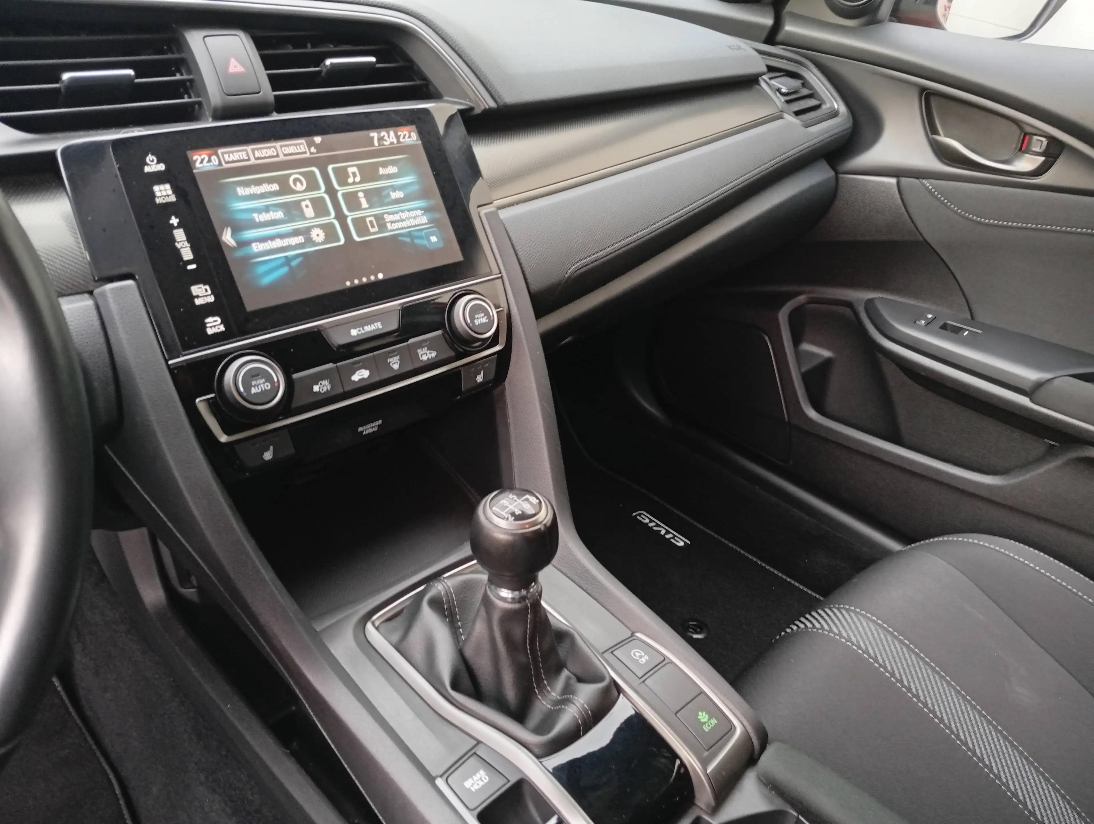 Honda Civic Civic 1.0 i-VTEC Turbo Elegance, Winterräder — photo 10