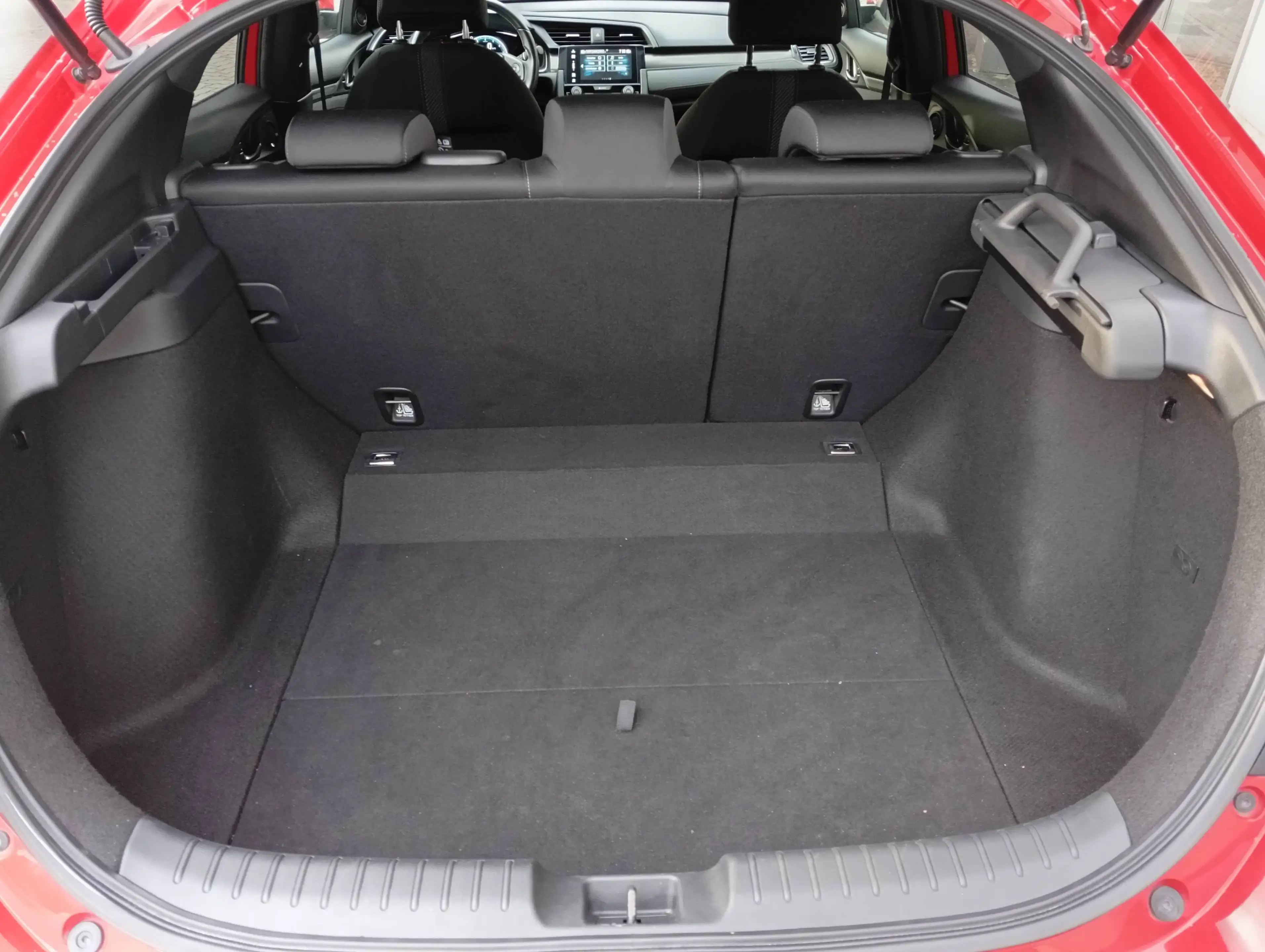 Honda Civic Civic 1.0 i-VTEC Turbo Elegance, Winterräder — photo 5